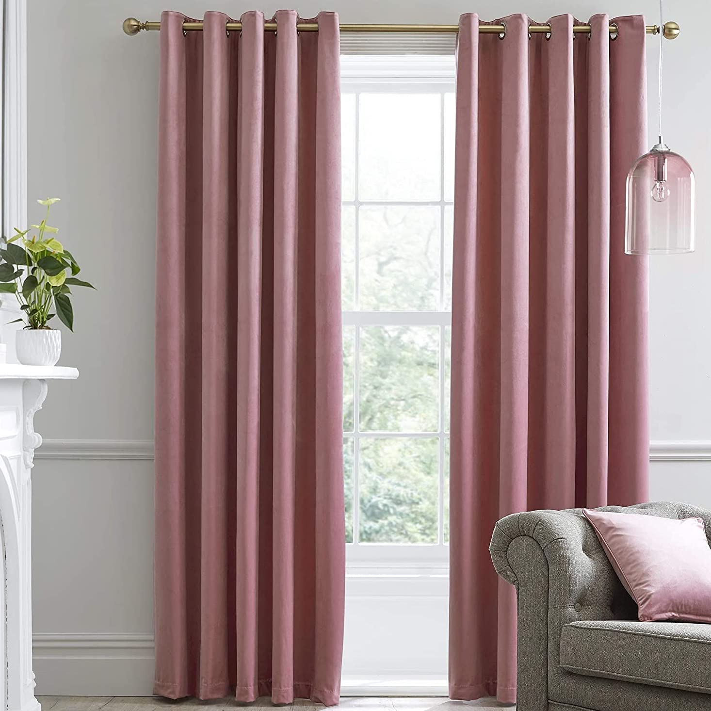 Laurence Llewelyn-Bowen Blush Pink Montrose Blush Blackout, W66 X L72 (168 X 183Cm), Velvet Living Room & Bedroom, Pink Thermal/Eyelet Curtains, Fabric