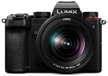 Panasonic LUMIX S5 ミラーレスカメラ 本体 パナソニック、630gの小型・軽量フルサイズミラーレス「LUMIX S5