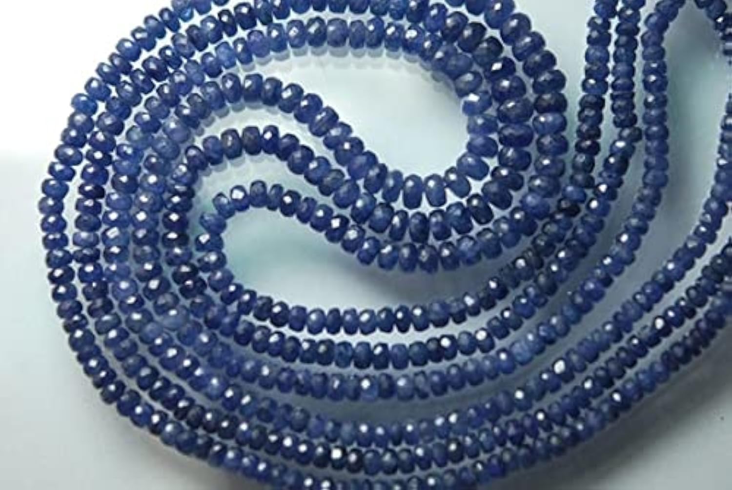 Saphir bleu de Birmanie AAA en rondelles facettées pour création de collier joaillerie haute qualité