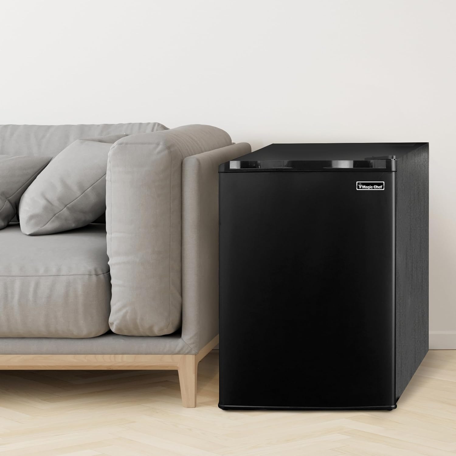 Magic Chef 2.6 cu. ft. Mini Fridge in Black - 1-Door