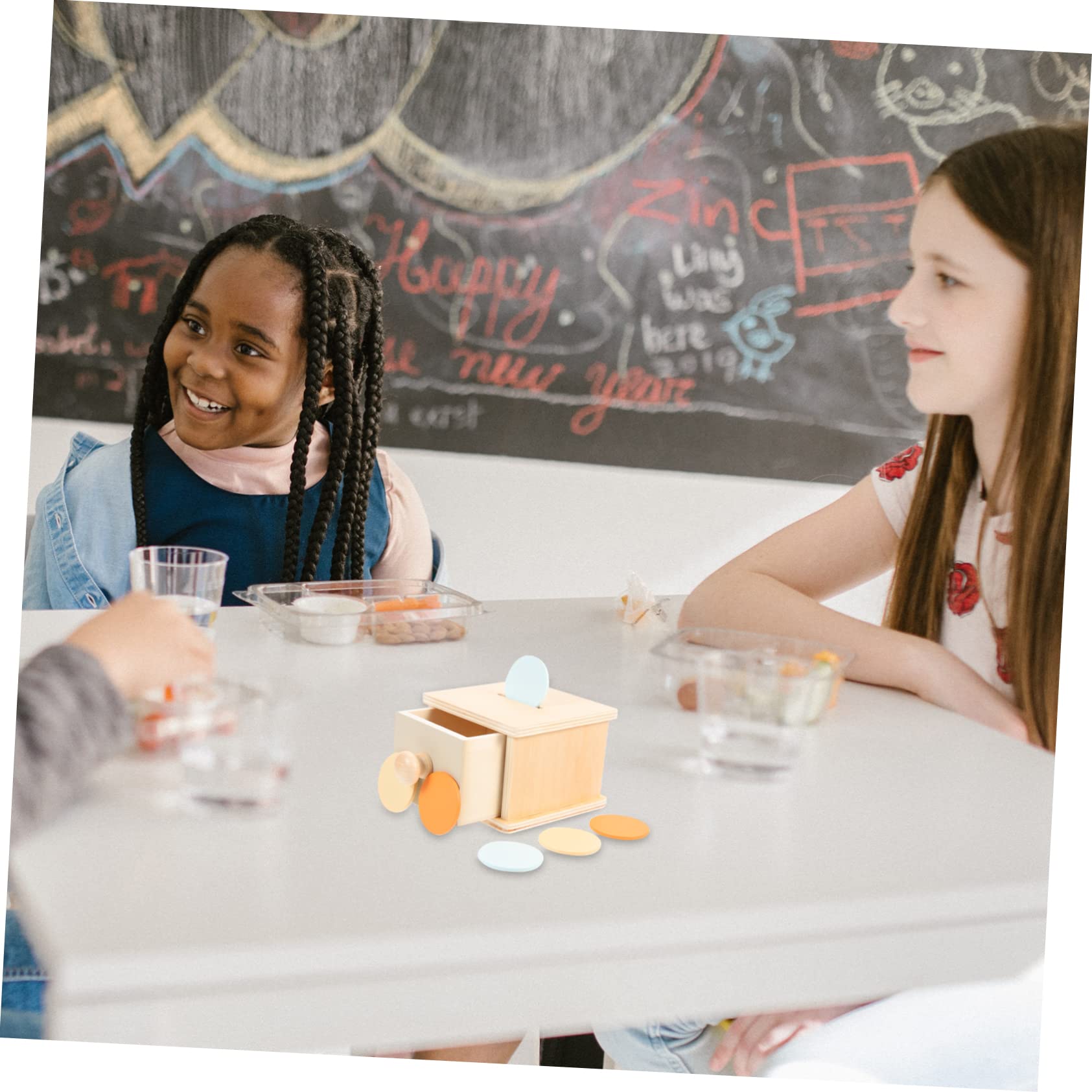 Amazon.co.jp: ツール 箱 コインボックスのおもちゃ 赤ちゃんのコイン落としおもちゃ スポーツのおもちゃ ベビーコインのおもちゃ キッズ コインコンテナ 把握 贈り物 容器 : おもちゃ