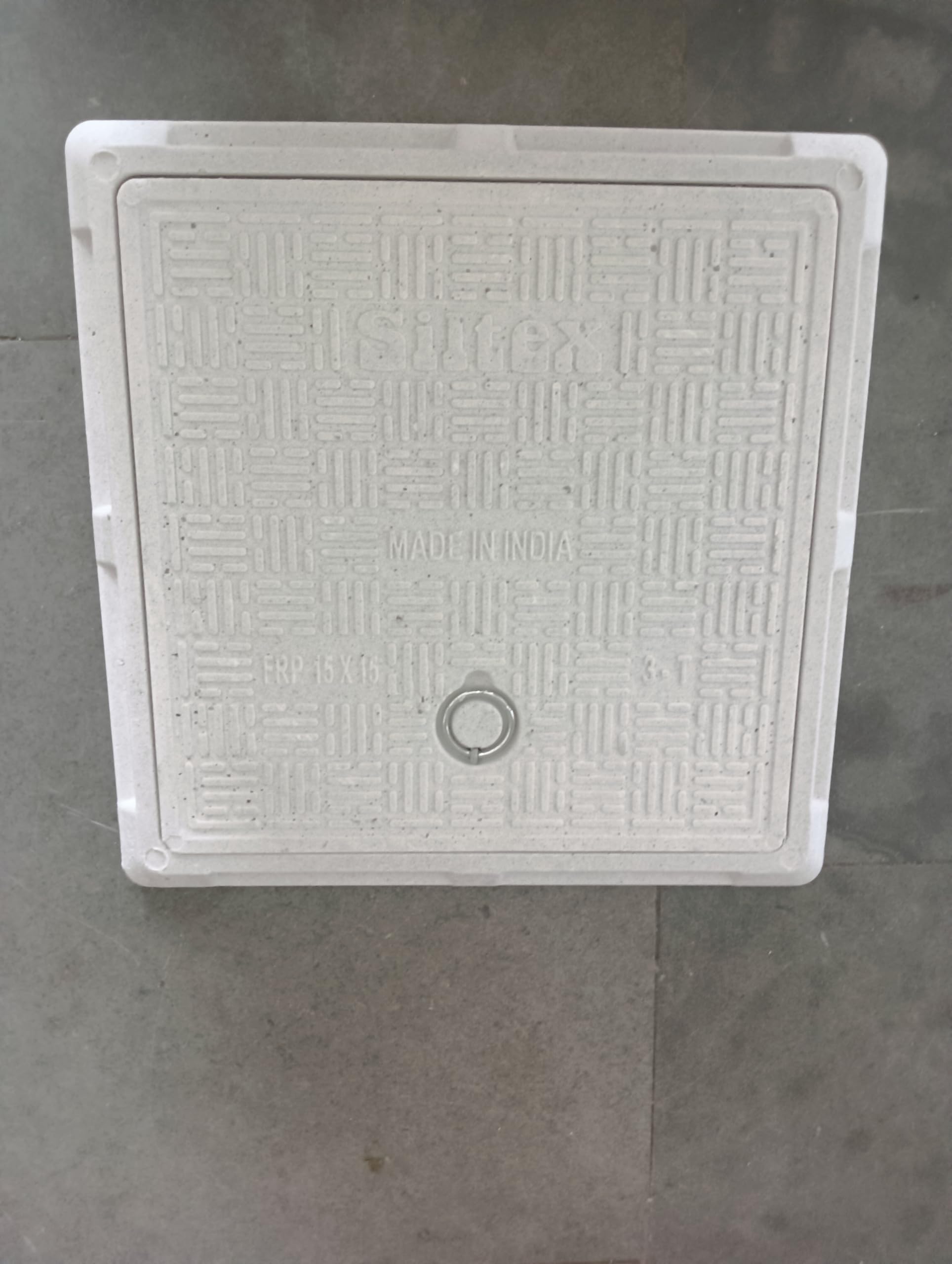SILTEX Heavy Duty Flat Manhole Cover, 3 Tons Capacity Sump Cover for White LPDE Plastic || Durable and Secure Solution for Basement Protection - (Size-15 x 15 Inch) (Pack of 1) 4