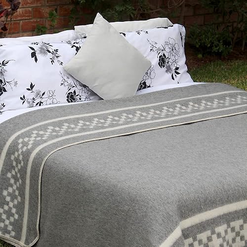 Miniatura 131 de Manta gruesa de lana de alpaca pesada para acampar al aire libre en interiores, mantas suaves de lana de alpaca peruana que vienen en diseño étnico