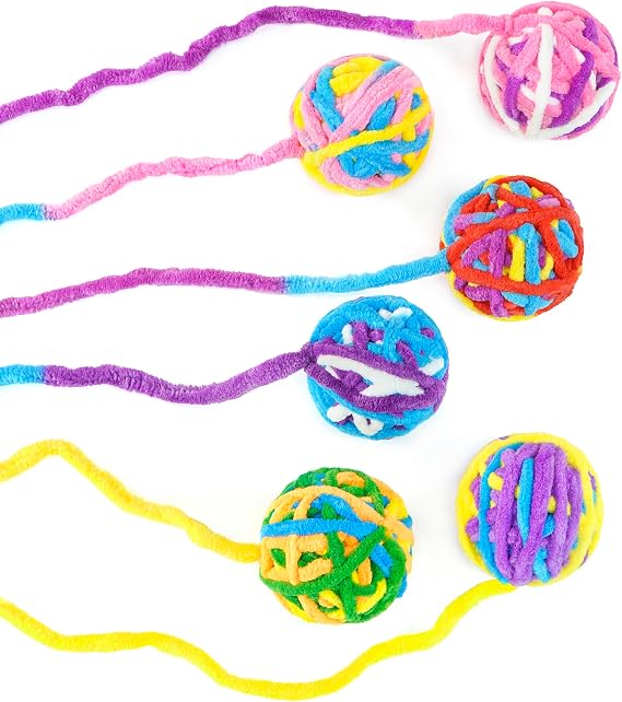 CHIWAVA 6PCS 20 Woolen Yarn Cat Toys Ball with Bell 2 Large Indoor Balls