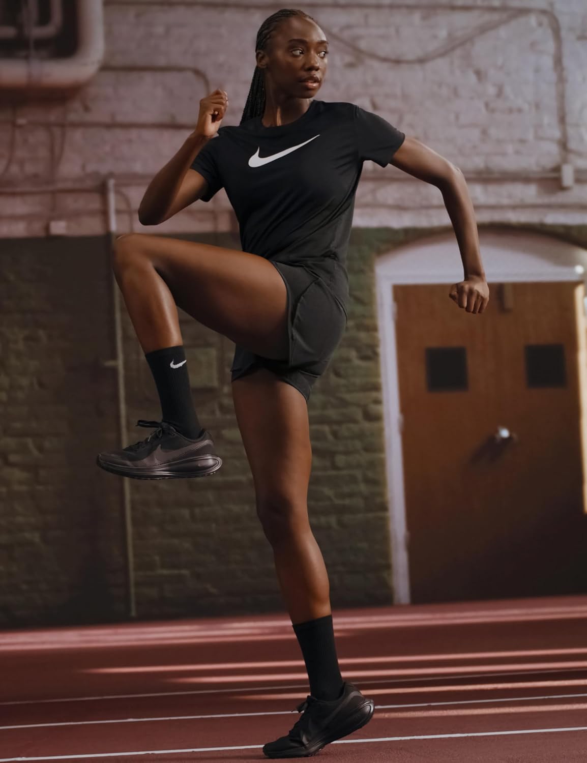 Nike Women's Legend T-Shirt - Image 3