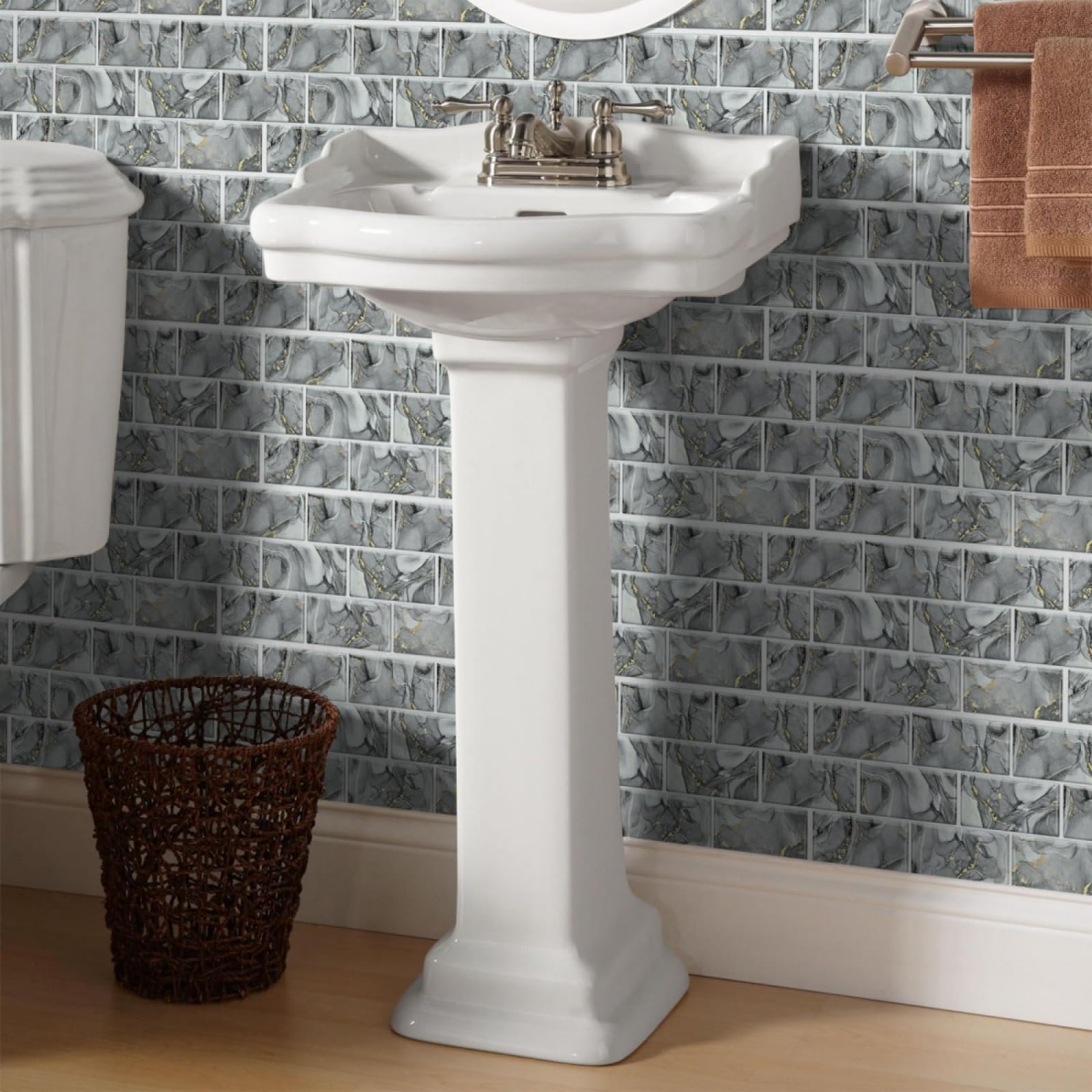 Adesivi per Piastrelle Effetto Marmo Grigio Oro per Cucina, in PVC, autoadesivi, Resistenti, per pareti e Pavimenti del Bagno, antiolio, Rimovibili, 15x30 cm/24 Pezzi