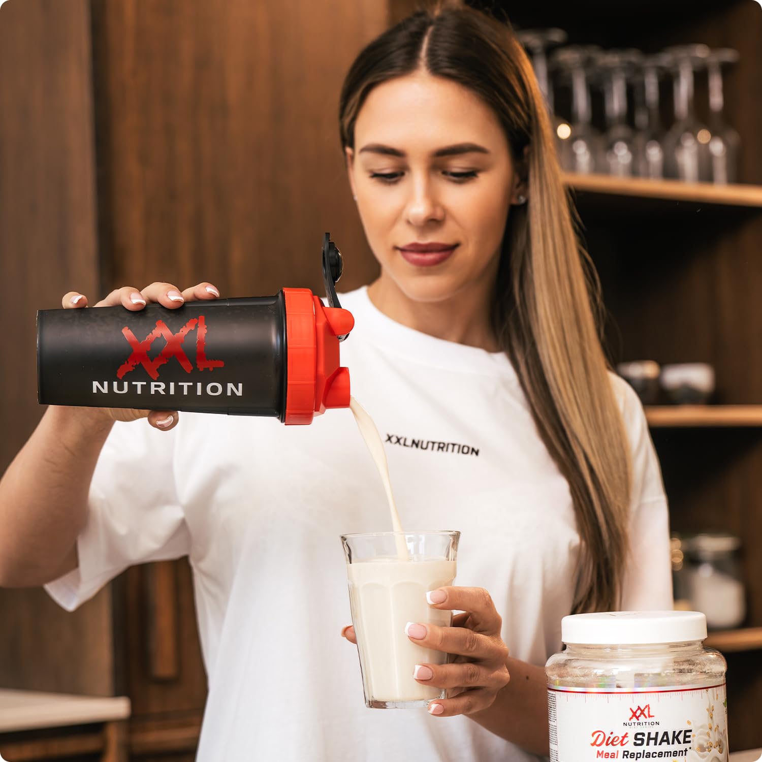 XXL Nutrition - Diet Shake - Abnehm, Trinkmahlzeit, Protein Shake - Abnehmen, Mahlzeitersatz - Schokolade - 1200 Gramm