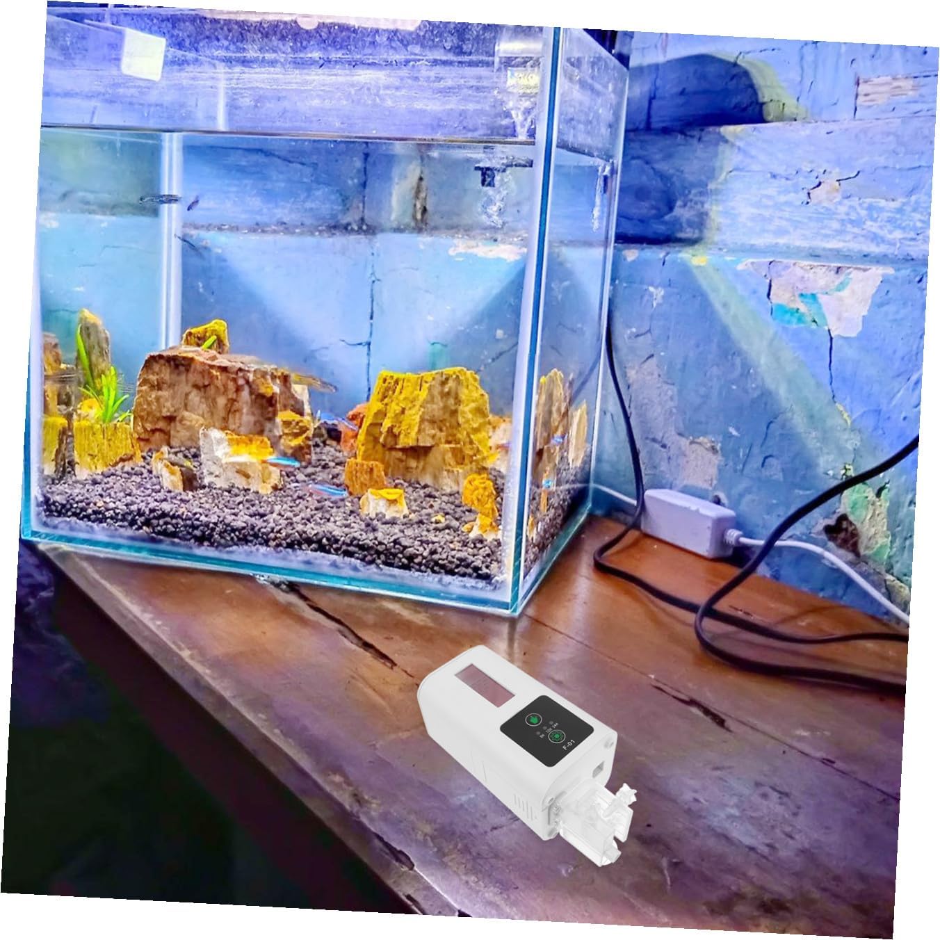 HOMSFOU Automatic Fish Feeder for Aquarium Smart Timed Feeding Tool Portable Fish Tank Feeder Dispenser for Turtles with Adjustable Schedule Battery Not Included