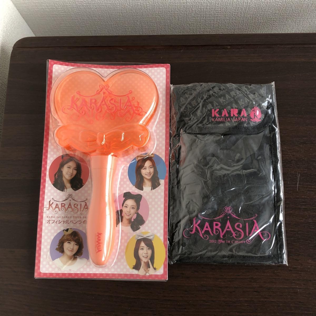 Amazon.co.jp: KARAツアーグッズ セット マフラータオル ライブ /36-2 