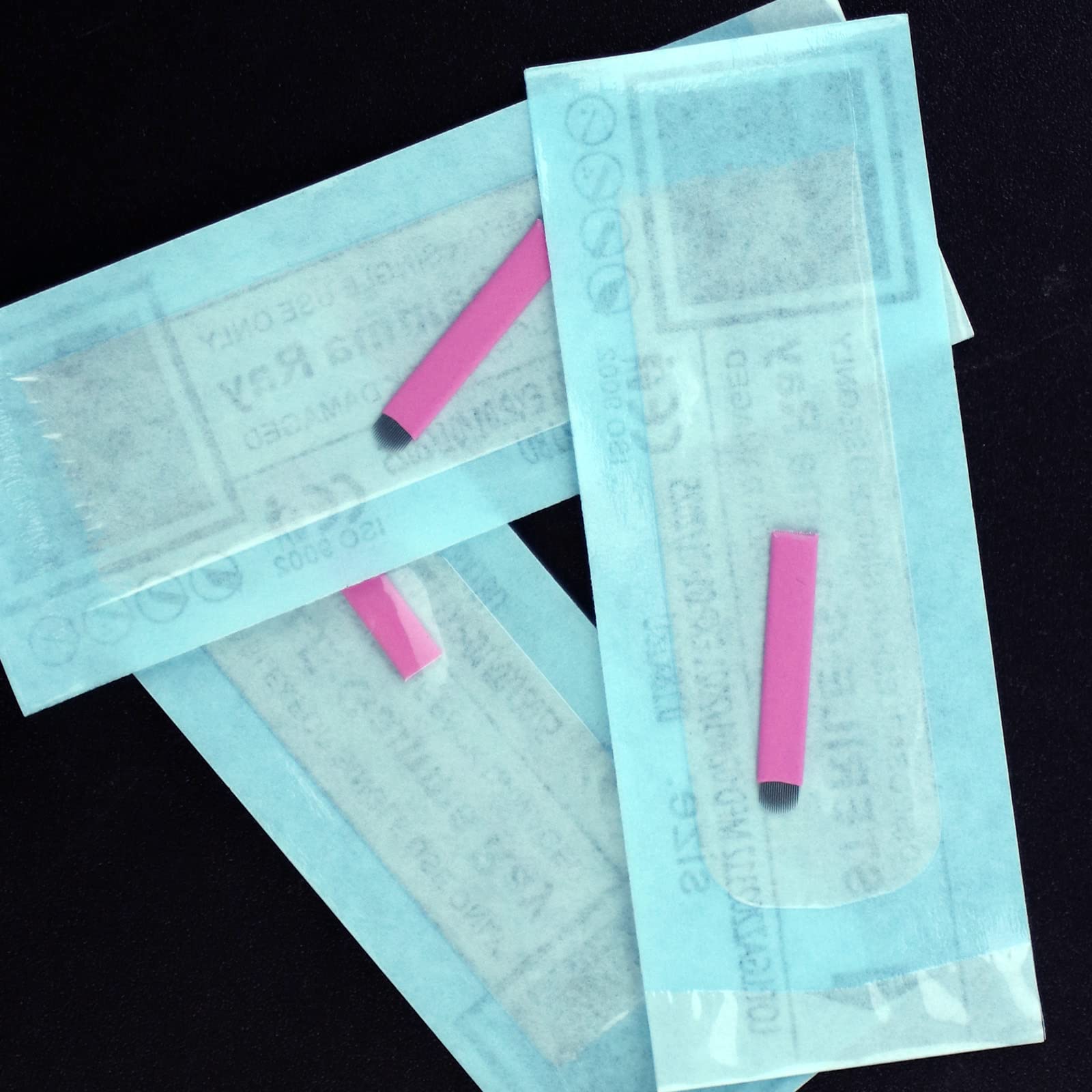 50 piezas Rosa Agujas de Microblading Nano 0.18mm Maquillaje permanente 18U 12 Slope 14 Slope (18U)