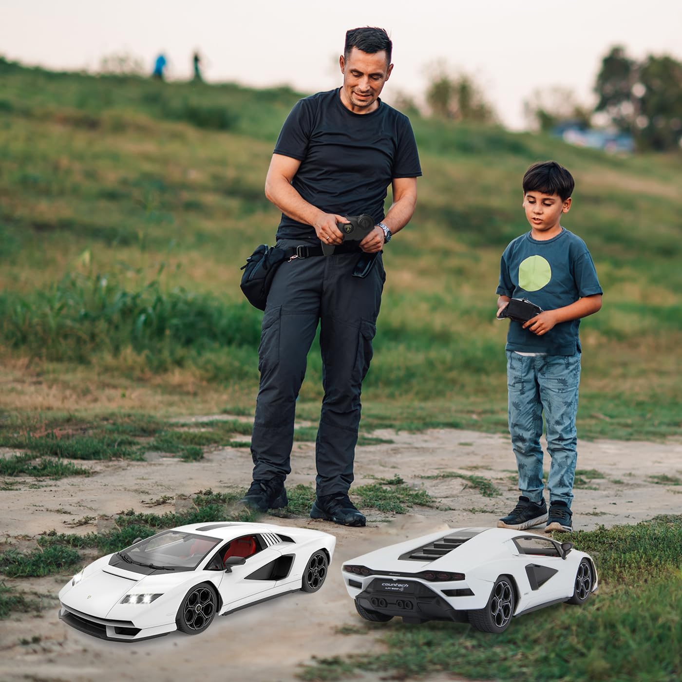 JAMARA Lamborghini Countach LPI 800-4 1:16 Biały 2,4 GHz - Oficjalna licencja, szczegółowe wnętrze, wierne malowanie, przezroczysta przednia szyba, światło LED, samochód RC