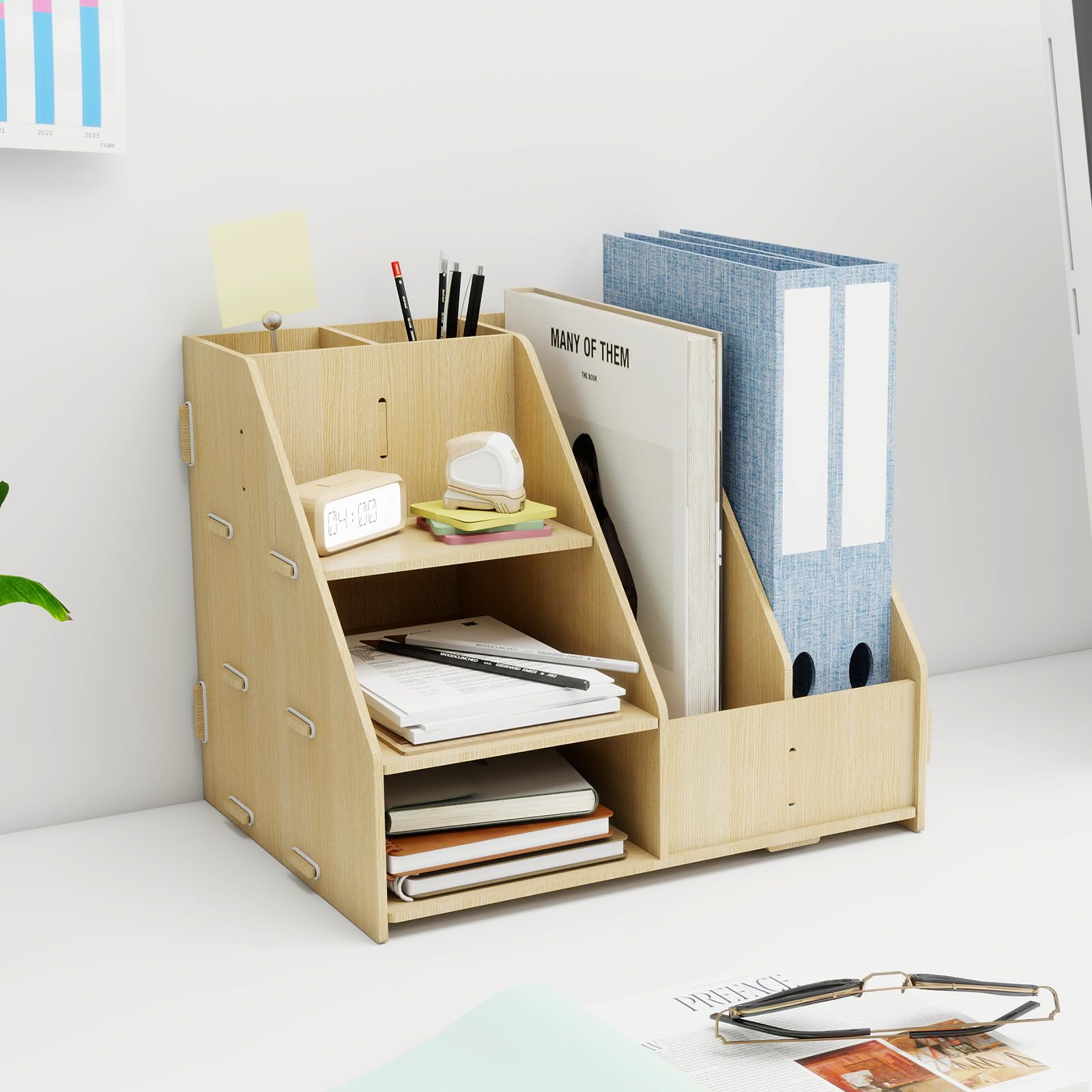 PUNCIA Organizador Escritorio Sobremesa de Madera con Revistero 3 Bandeja Escritorio con Portalápices Estante de Almacenaje Multifuncional para Material Documentos Oficina Escuela