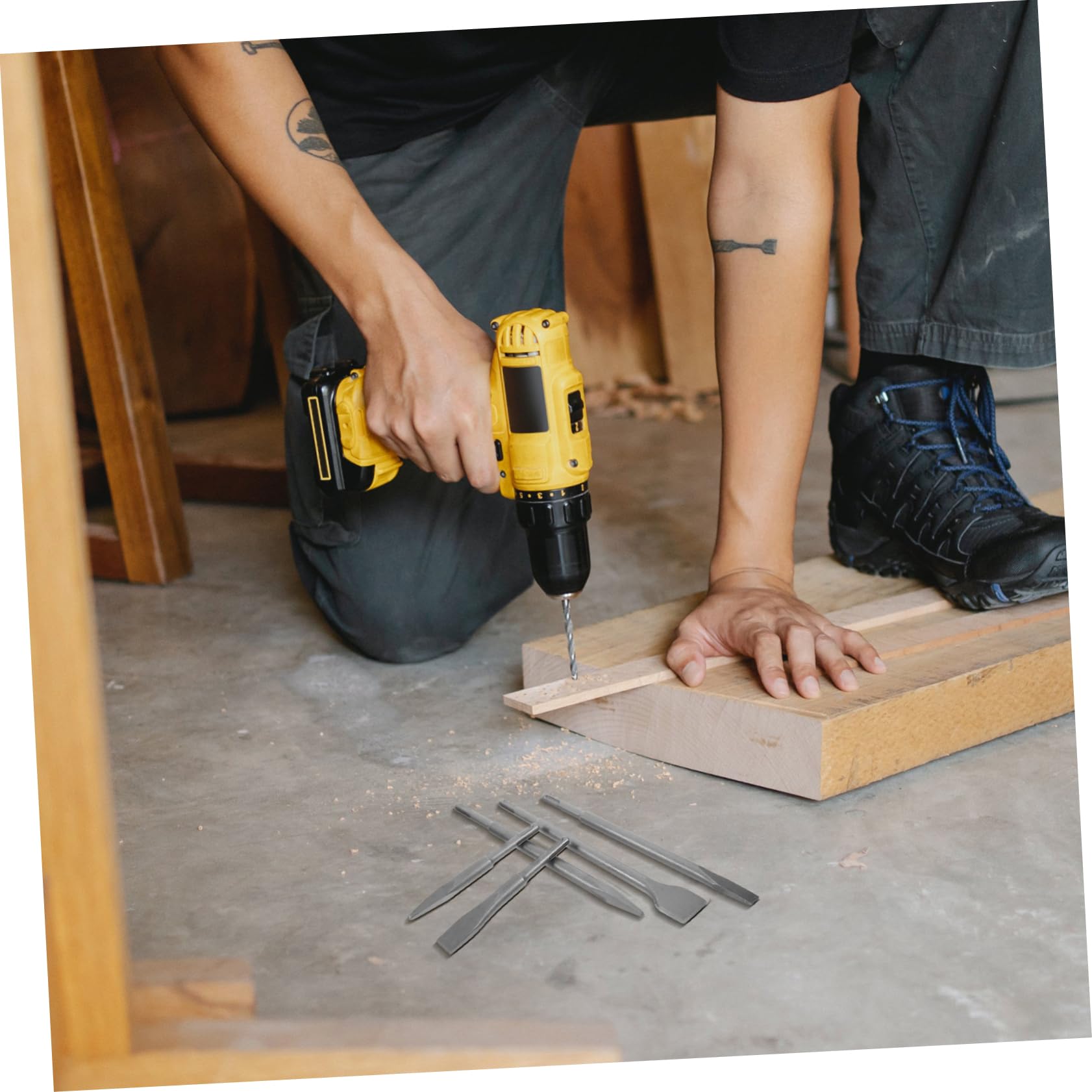 Set di 5 Scalpelli per Martello Perforatore, per Pareti in Calcestruzzo, in Acciaio e Plastica, Custodia, per Vari Progetti