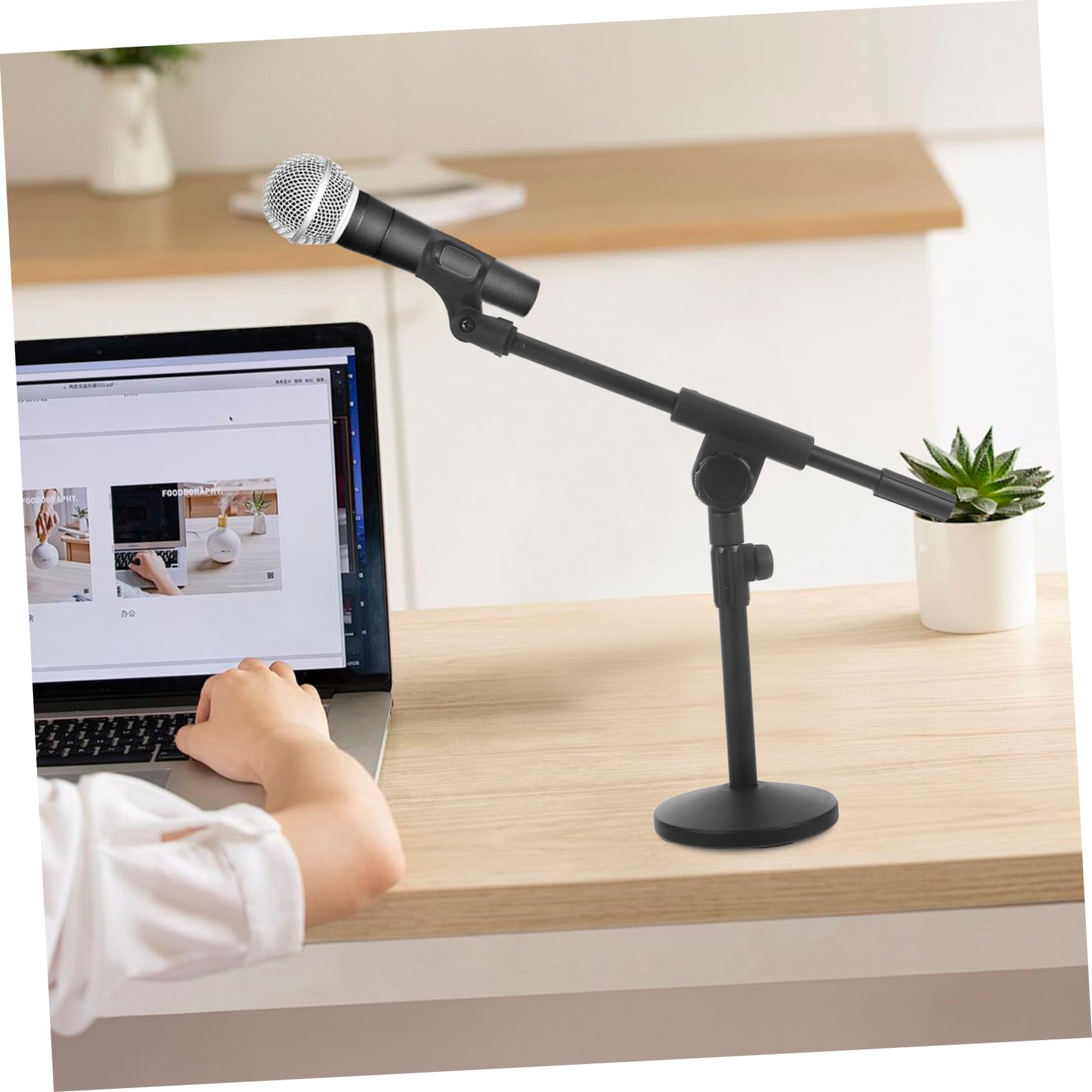Mikinona Supporto Compatto e Facile da Usare per Microfono da Tavolo in Ferro Nero e Braccio Regolabile con Base Rotonda Pesante per Podcast e Videoconferenze