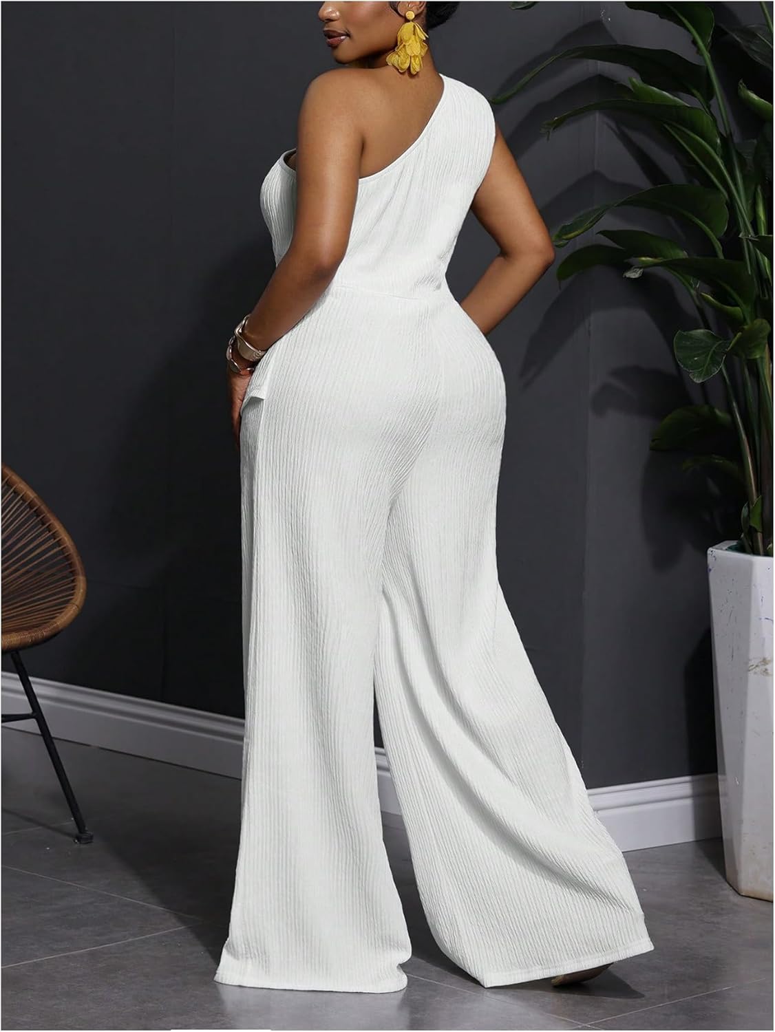 WDIRARA Women's Plus Size 2 Piece Outfits One Shoulder Tank Wide Leg Pants Set Sleeveless Knitted Outfits - Image 2