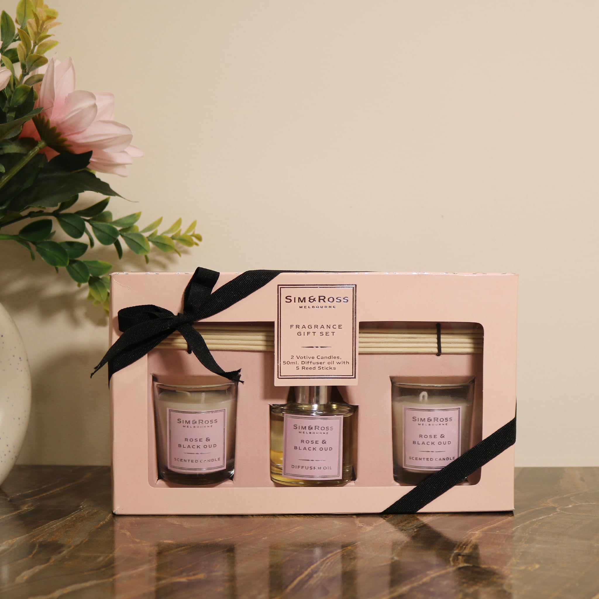 Sim & Ross | Rose & Black Oud Fragrance Gift Set | 2 Scented Candles & 50ml Diffuser Oil | Elegant Floral Aroma | Perfect Home Fragrance Gift for Christmas, New Year & Special Occasions