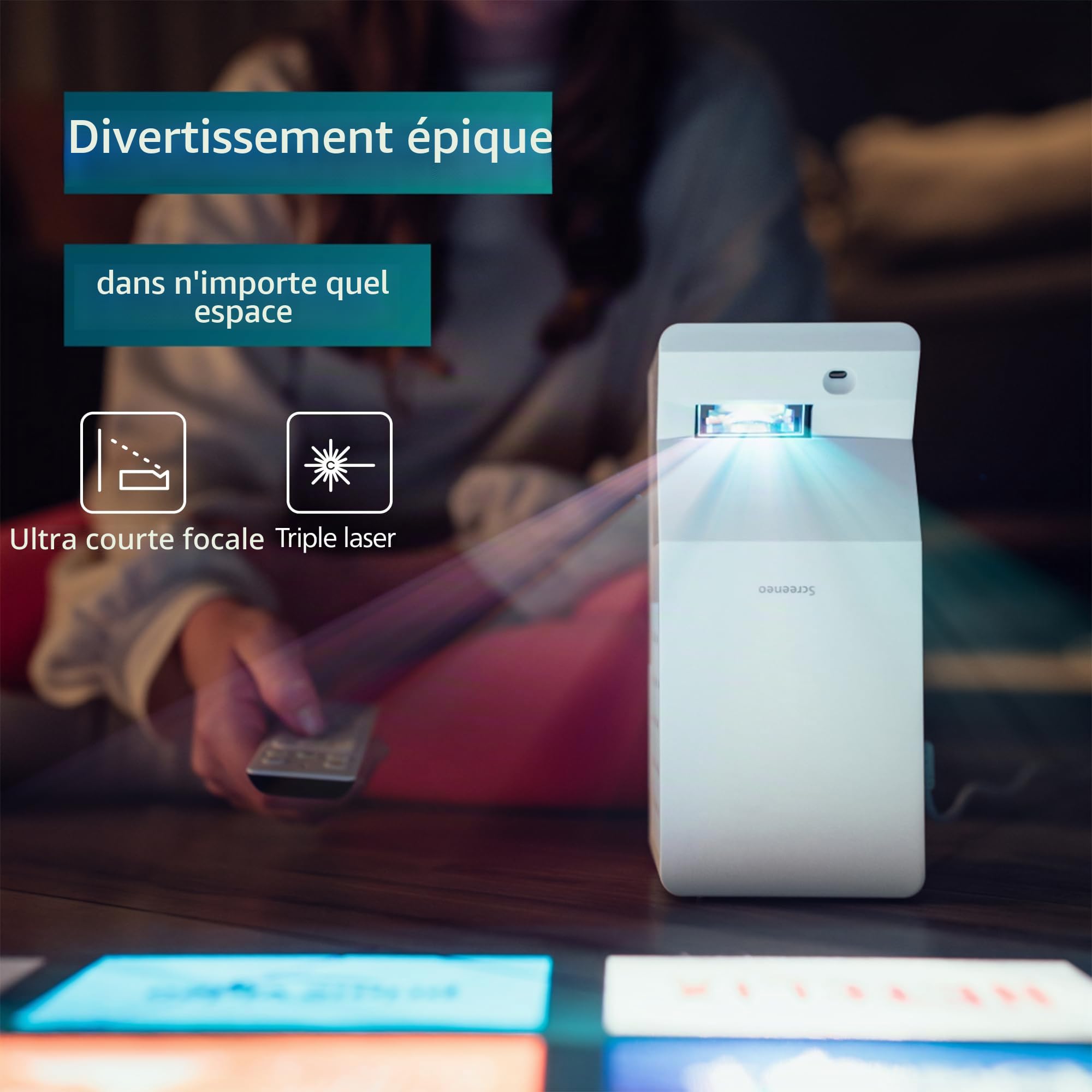 Philips UL5 Smart, Vidéoprojecteur Ultra Courte Focale, Full HD 1080p, Triple Laser, Wi-FI, Correction d'image avancée, Son Stéréo, Système Lumin OS avec Applications, Blanc