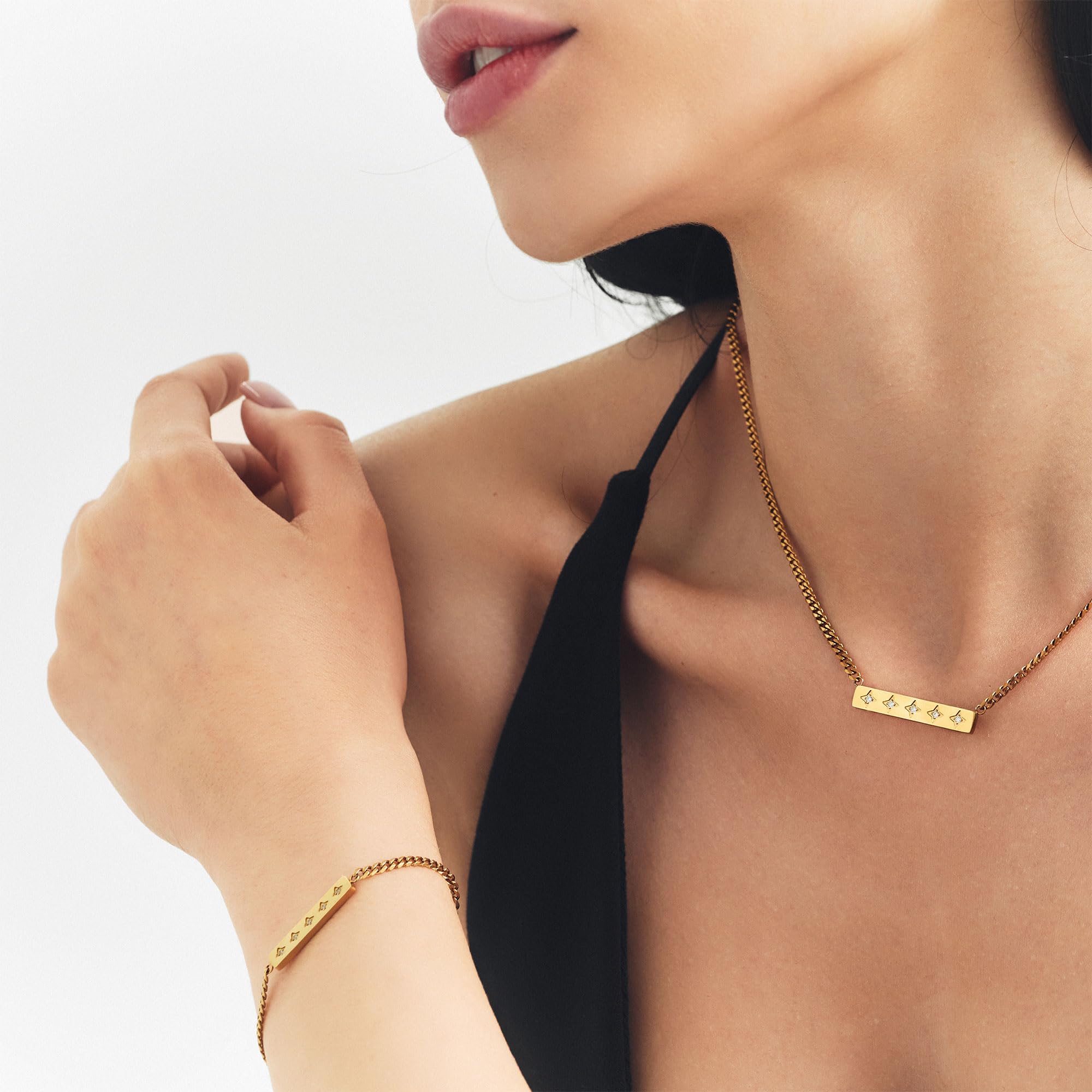 Luna Grace Cosmic Star Bar Necklace – Adjustable Celestial Jewellery for Women