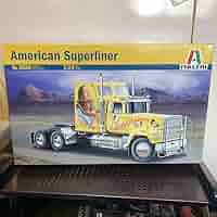 イタレリ 1/24 アメリカン スーパーライナー トラクターヘッド プラモデル Amazon | プラッツ イタレリ 1/24 アメリカン スーパーライナー