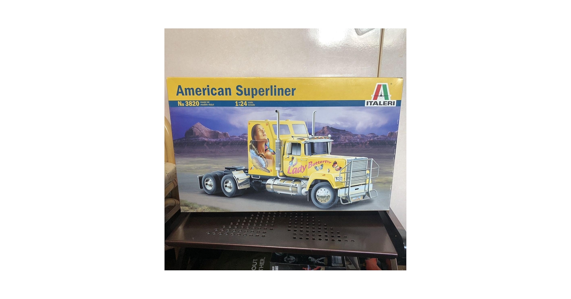 Amazon.co.jp: 660 イタレリ 1/24 アメリカン スーパーライナー