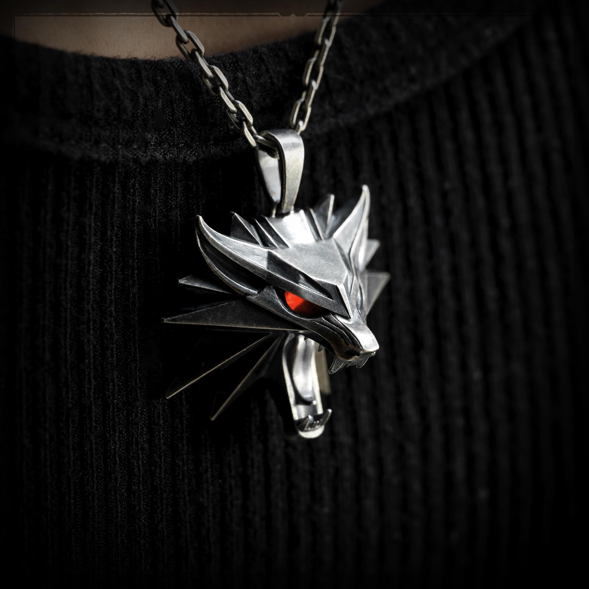 Starforged The Witcher 3: Wild Hunt The Witcher Wolf School Medallion Silver Pendant Game Merchandise Officially Authorized