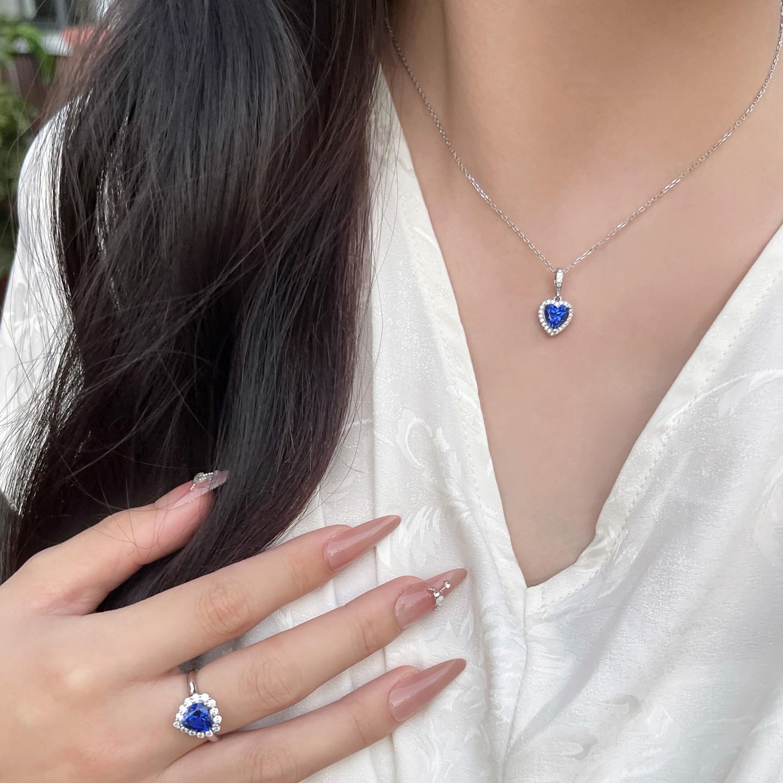 Kettenanhänger L Gold Luxuriöser Herz-Labor-Saphir 1,85 ct mit Moissanit, Kette 333 Gold für Sie| 9K 14K 18K Weißgold | Trendiger Modeschmuck für Vatertag