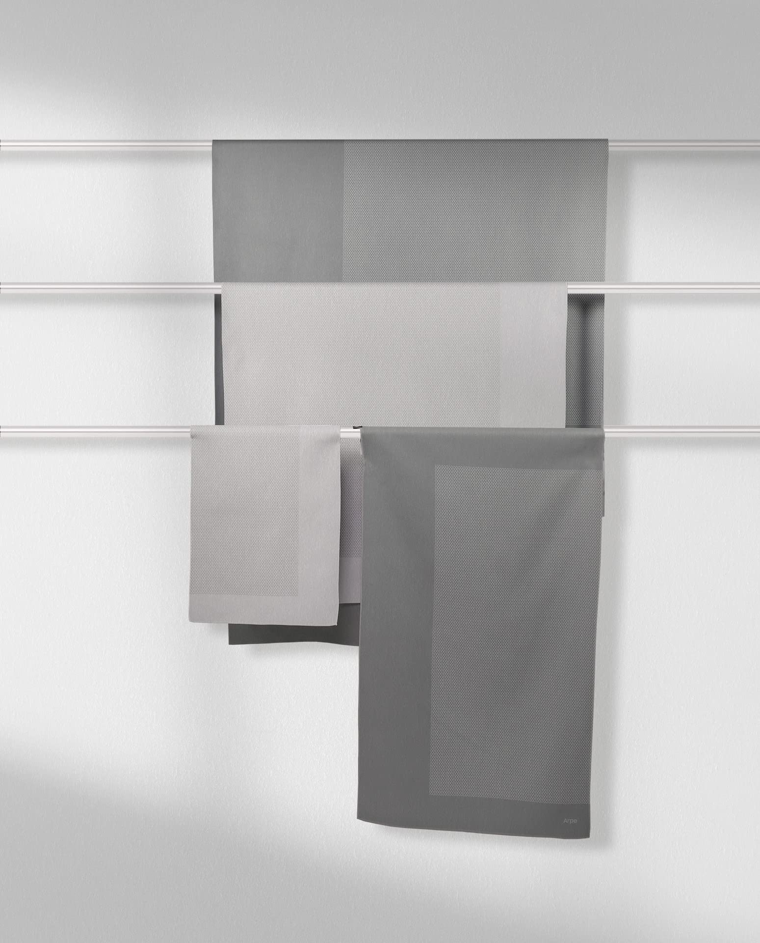 Arpe,Asciugamano in microfibra sostenibile e artigianale,Asciugamano sportivo per spiaggia, piscina o palestra,Asciugamano da bagno,ad asciugatura rapida,Eco Friendly,Charcoal Grey (75x115)