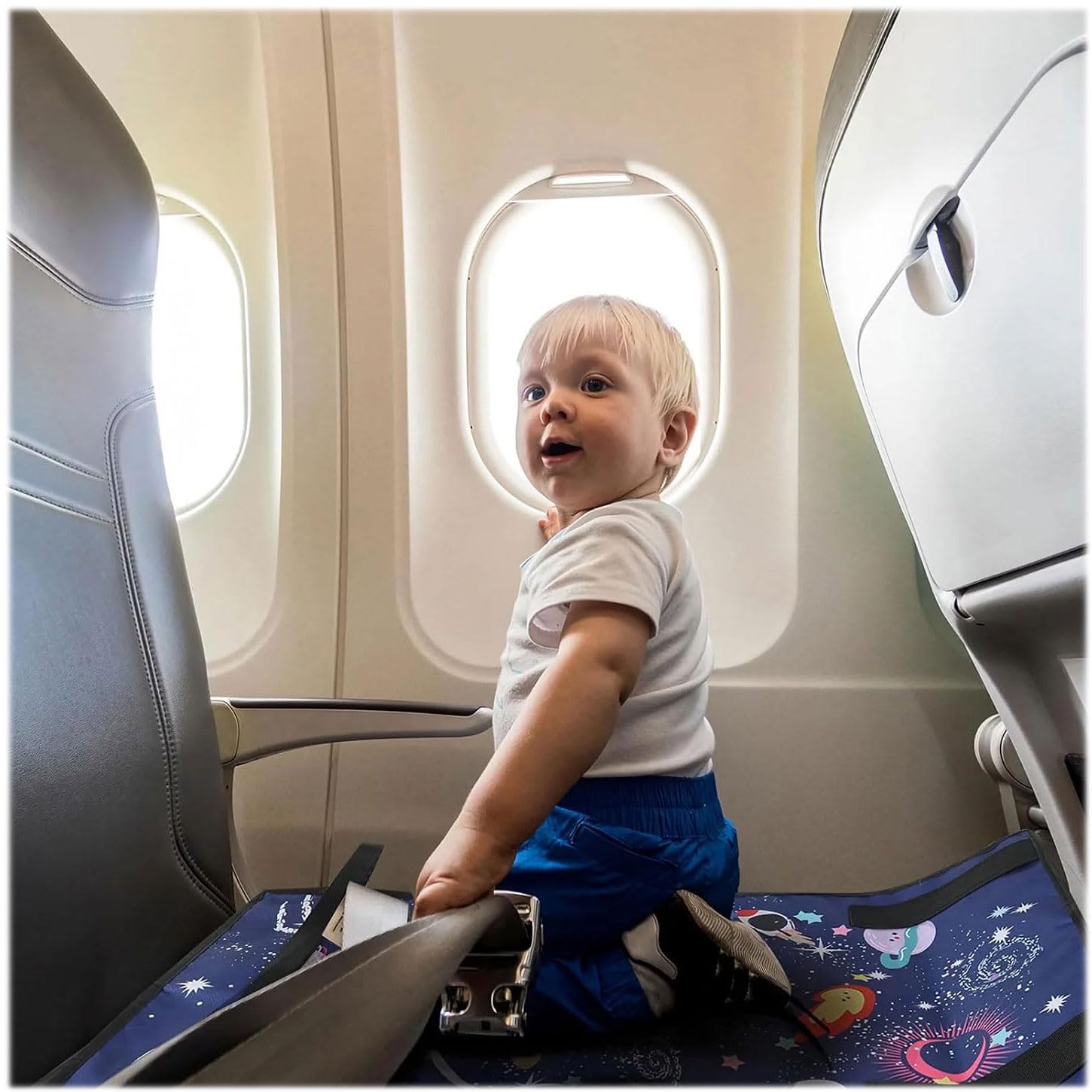 Avión de cama para niños,hamaca para reposapiés de avión de 77 * 44 cm,Cama Portátil Niños Pequeños,Reposapiés de avión portátil,Sillas de avión de viaje,adecuada para viajes,etc.(Azul estrellado)