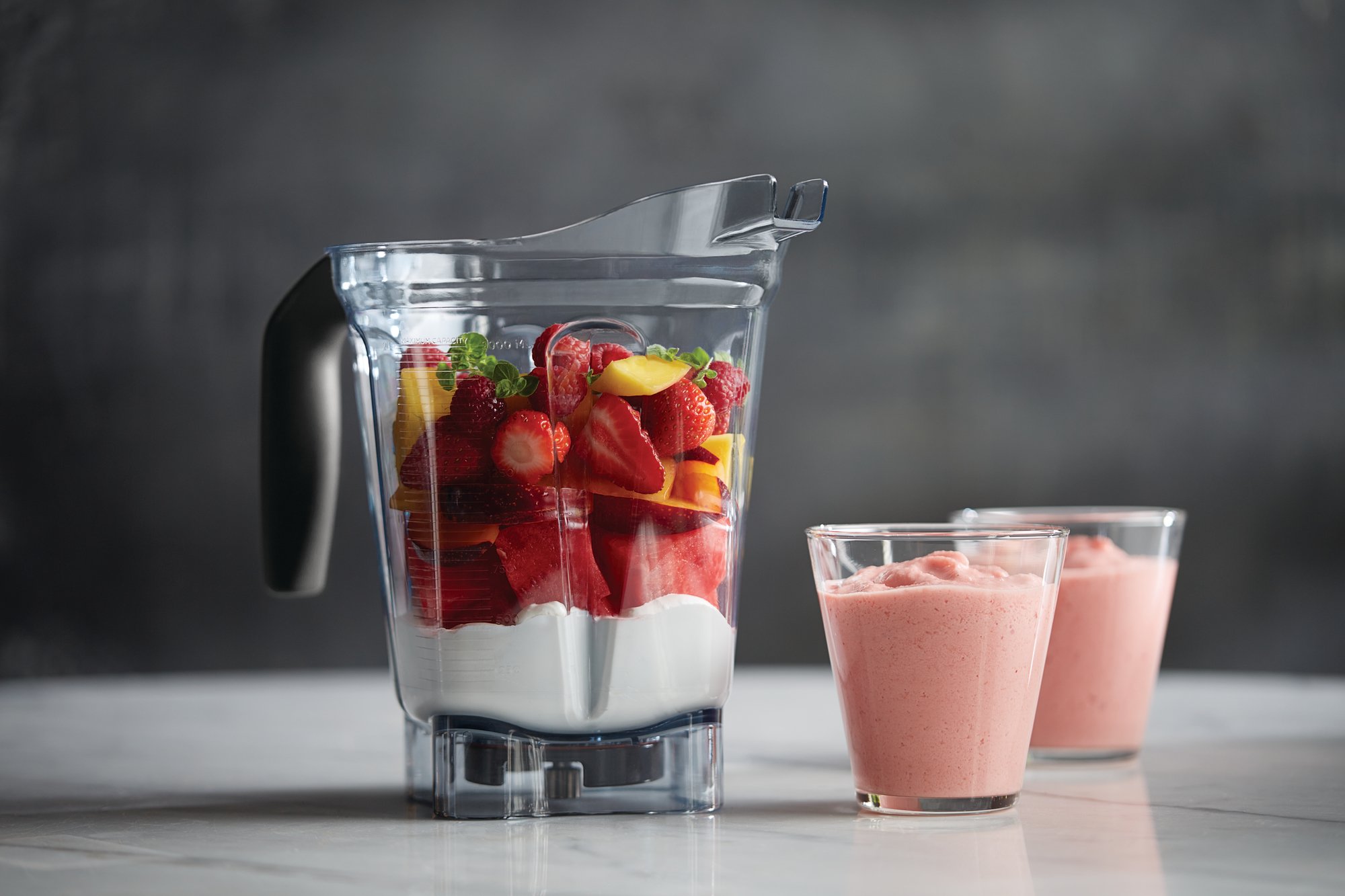 Amazon | 正規品 Vitamix PRO750 マットブラック 99283 | VitaMix 
