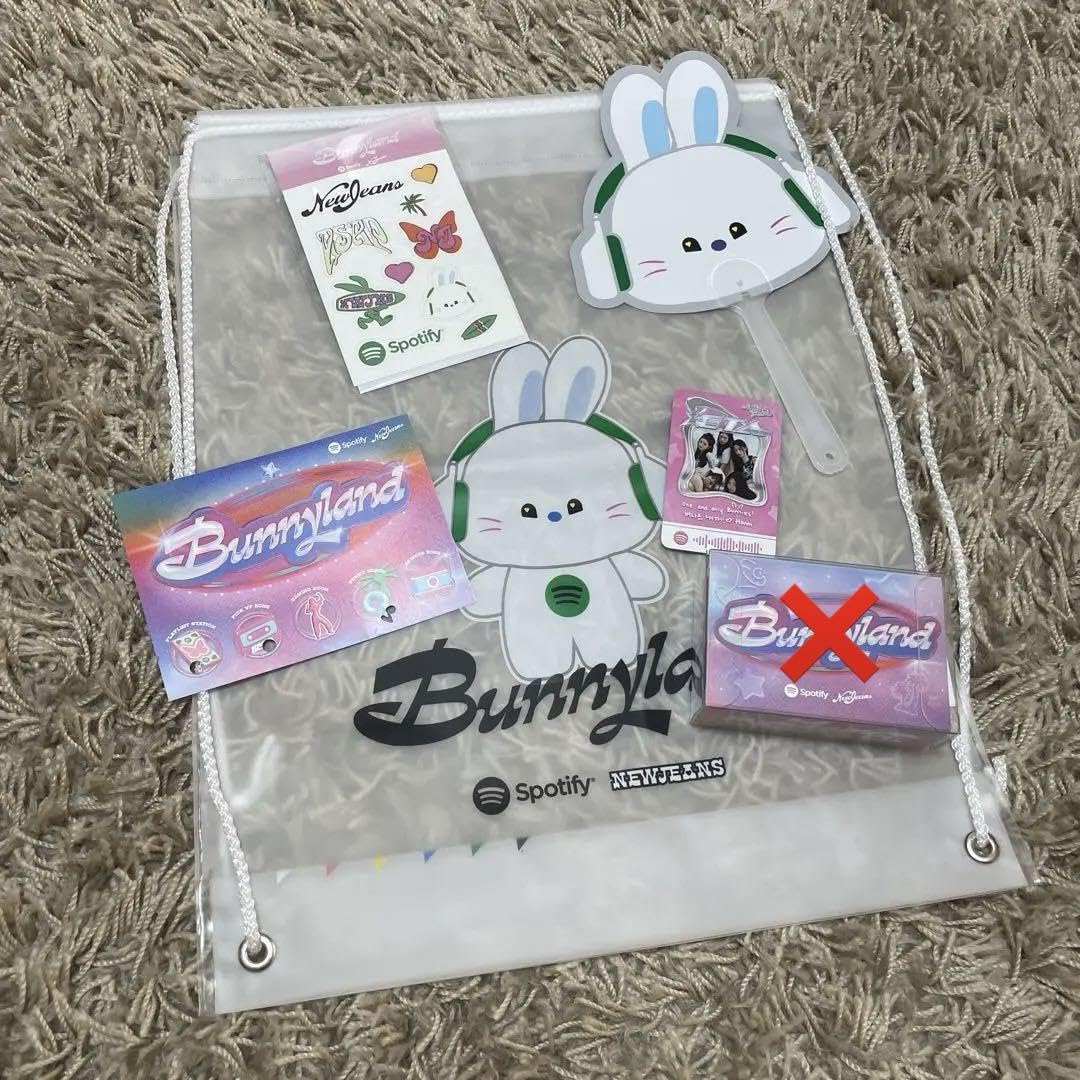 NEWJEANS ニュジーンズ bunnyland コラボ