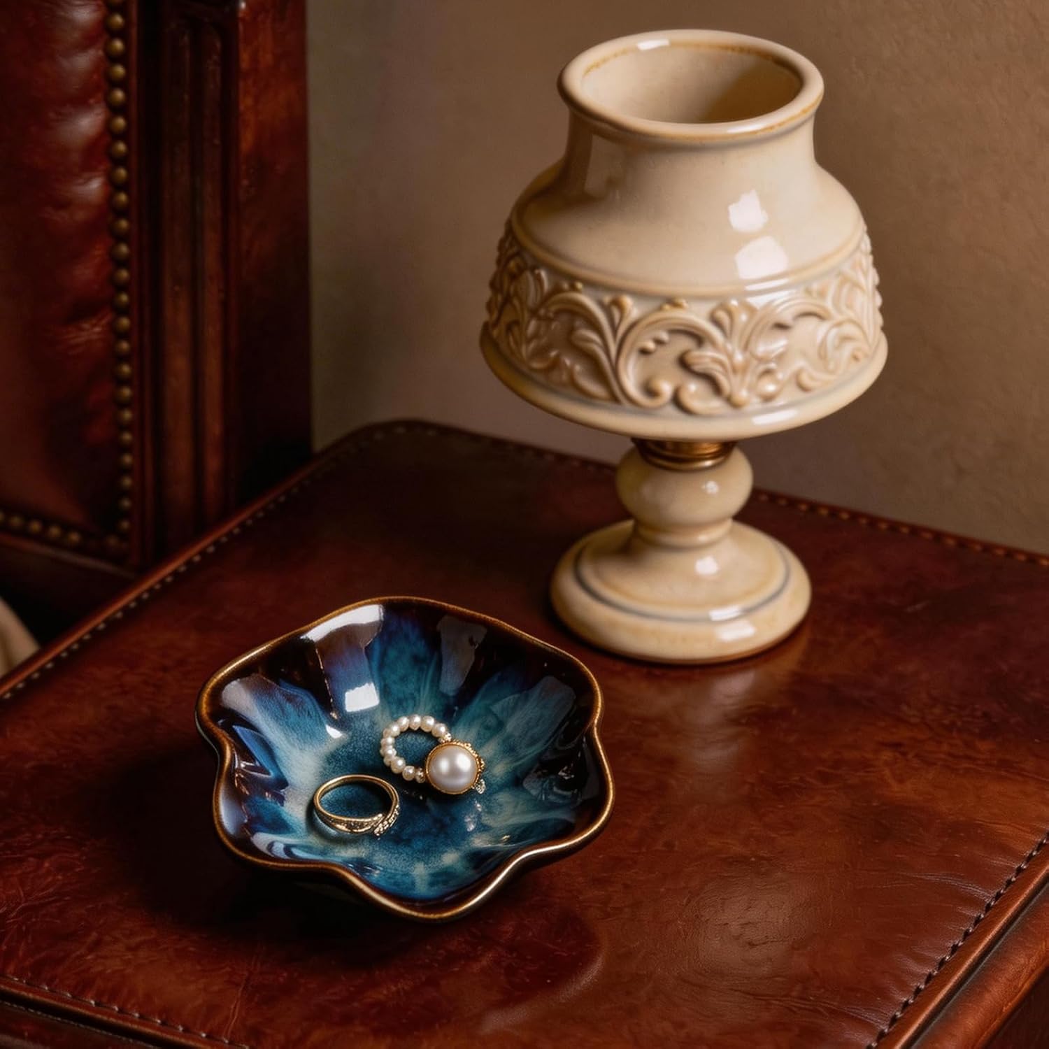 Ceramic Trinket Dish for Jewelry, Lotus Leaf Shape Small Ring Dish Tray, Jewelry Dish Organizer for Necklace Earrings, Home Decor Gift for Mom Best Friend Sister (blue)
