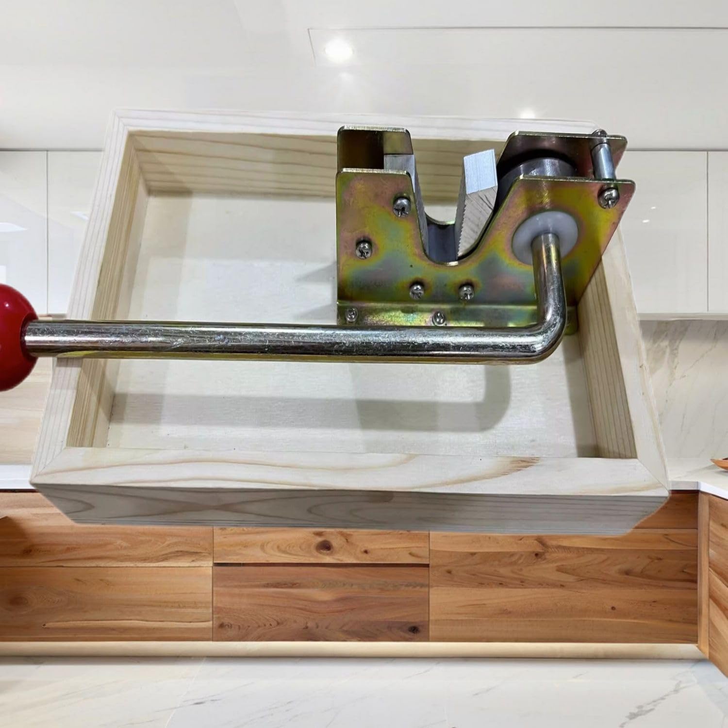 开坚果神器核桃夏威夷果新鲜生澳洲坚果夹开壳器开口 shelling and opening tools 器开果器夹子 KCookware Accessories - 470