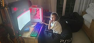 Review Image by hector feijoo hector feijoo