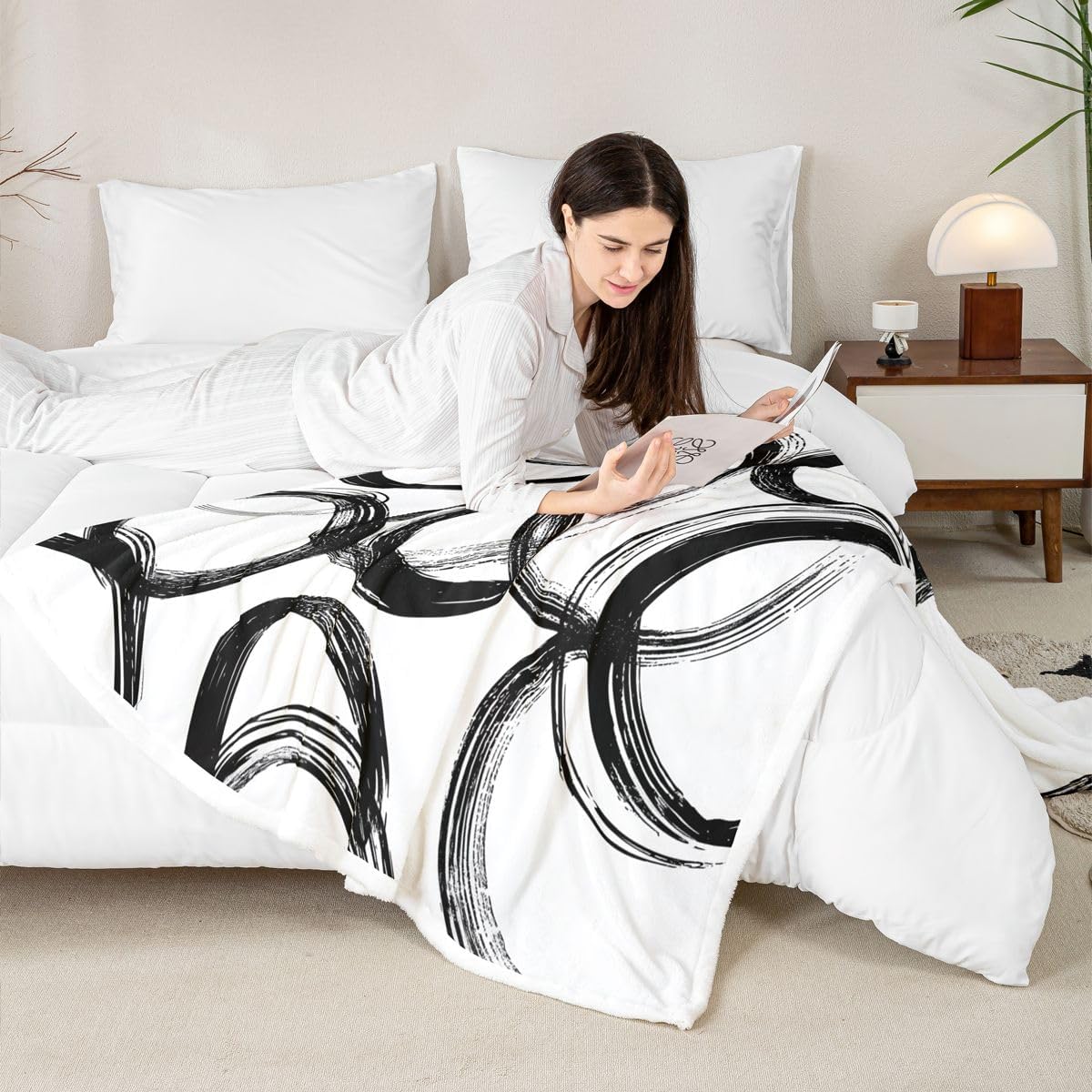 jejeloiu Black and White Sherpa Blanket Twin 60"x80" Tie Dyed Fleece Throw Blanket for Kids Modern Circle for Bed Sofa Couch Soft Home Decor Abstarct Home Decor