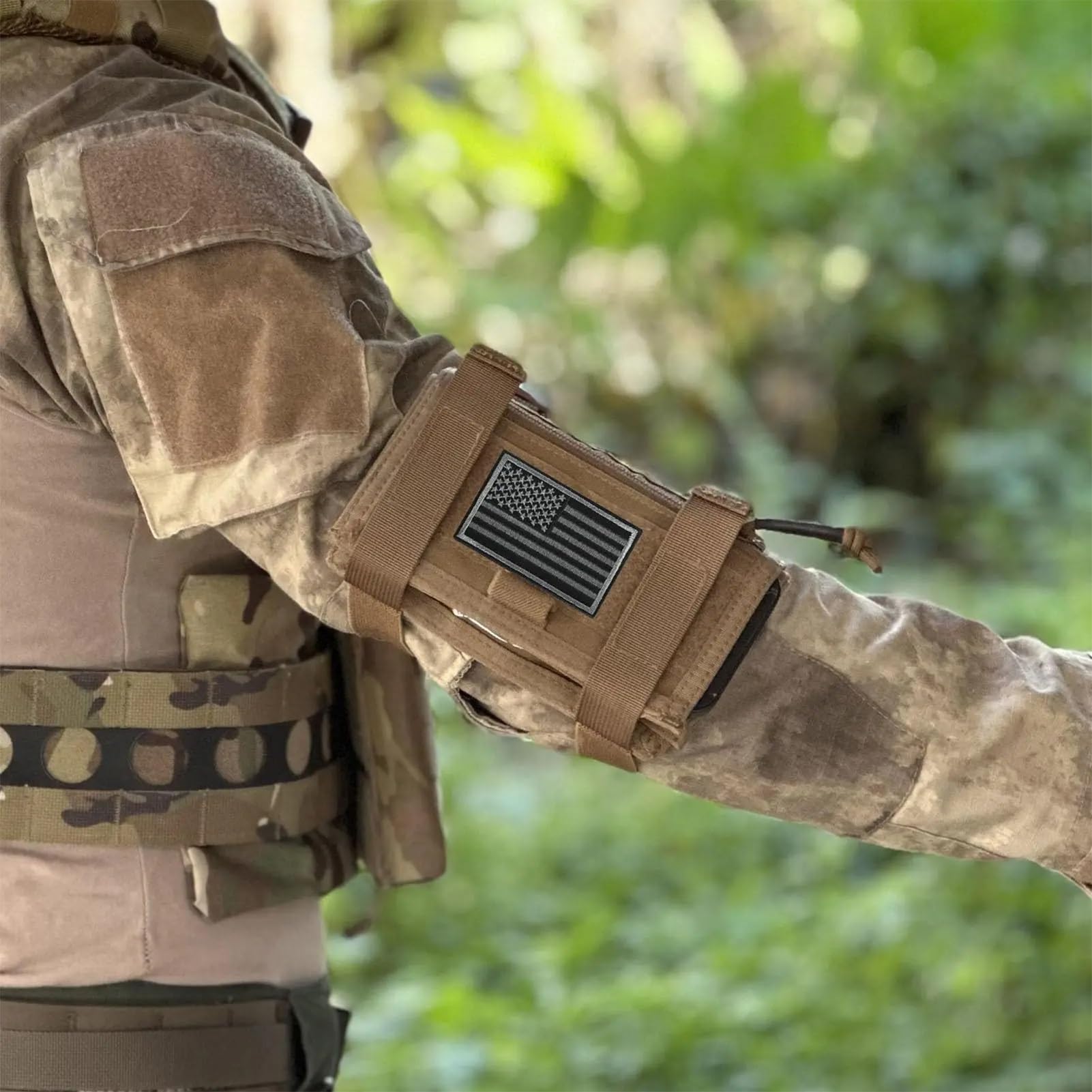 Custodia Tattica da Braccio per Mappe – Multiuso Porta Documenti da Polso E Custodia per Mappe da Polso per Equipaggiamento Militare, da Caccia E Softair