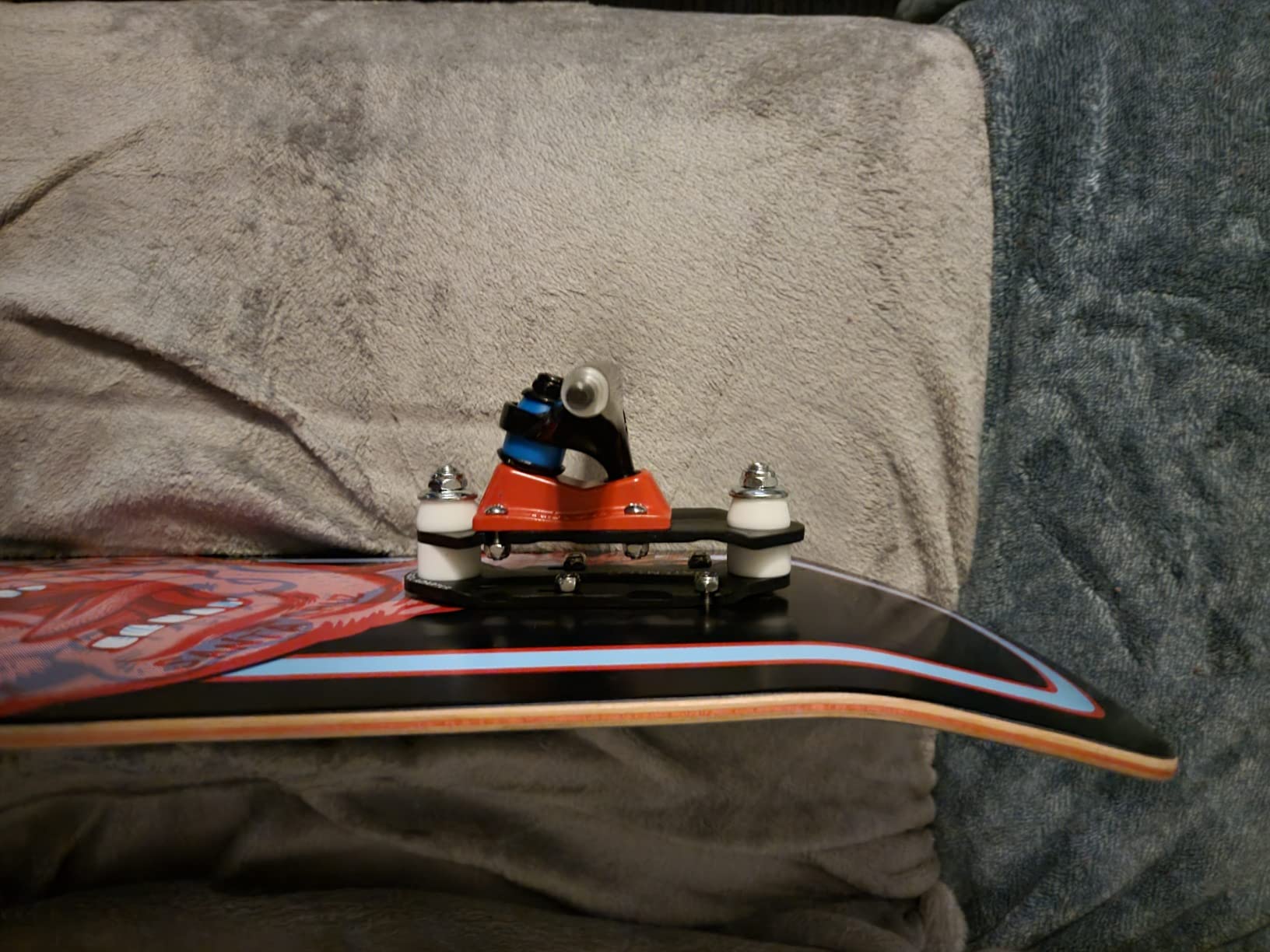 Santa Cruz Skateboard Complett - Cruiser Mit Crane Dot Shark Design, 22,4cm Breit