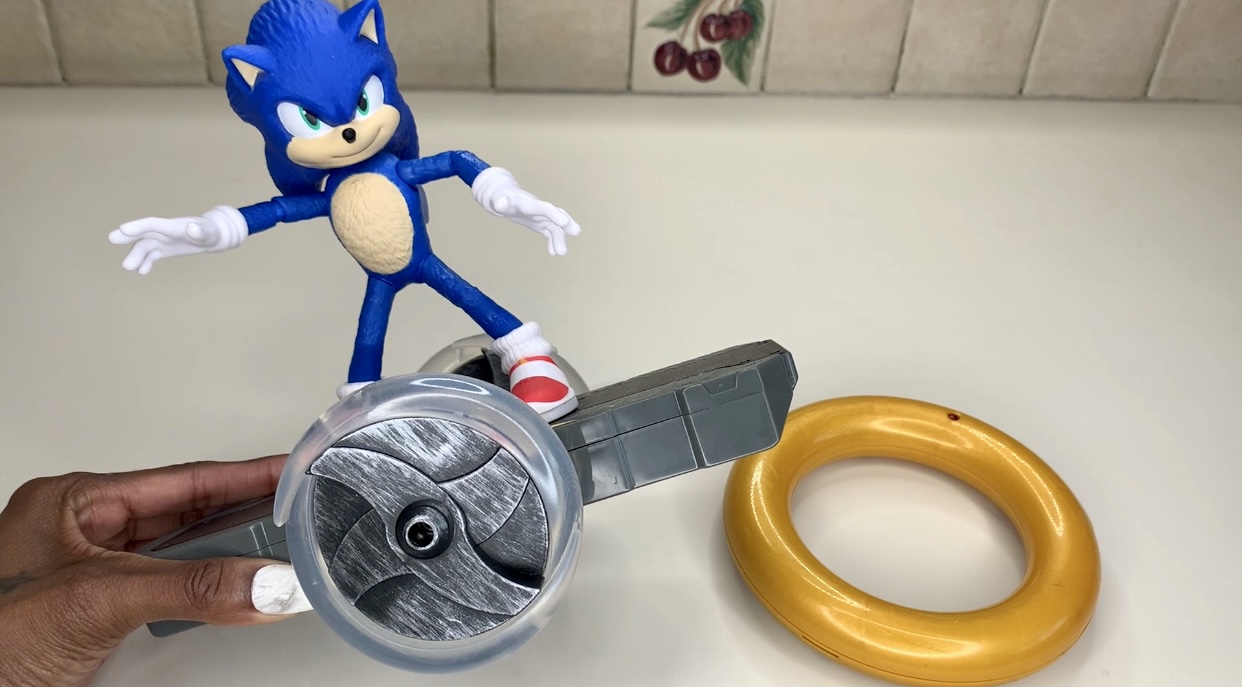 ソニック スピード RC ラジコン フィギュア 海外限定 Watch FULL DEMO of the Sonic The Hedgehog Sonic Speed RC Vehicle