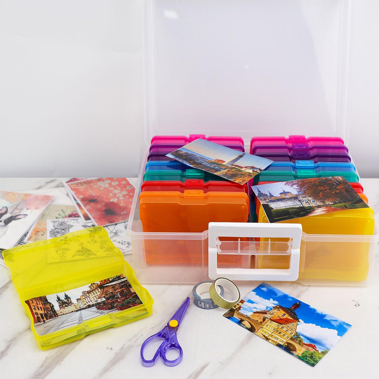 Scatola Porta Foto Multifunzione in Plastica 16 Scomparti per Foto 4x6 Pollici e Cartoline, Leggera e Portatile per Scrivania e Cassetto