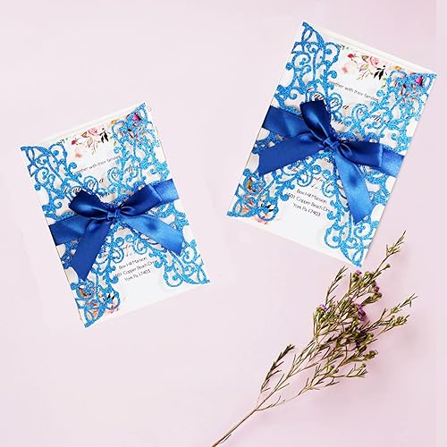 Miniatura 7 de 50 invitaciones de boda azules en polvo azul cortado con láser con sobres de hoja interior en blanco y cintas para boda, compromiso, despedida de
