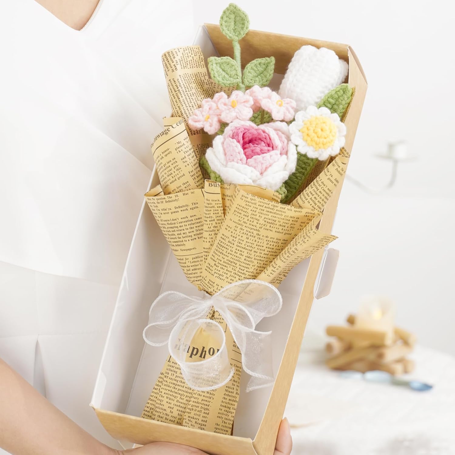 Hand-Woven Rose Artificial Flower(Pack of 1), Bouquet Packaging Beautiful Flowers Suitable for Family Table Decoration, for Girlfriend Mother, Valentine's Birthday Wedding Gift, (Pink)