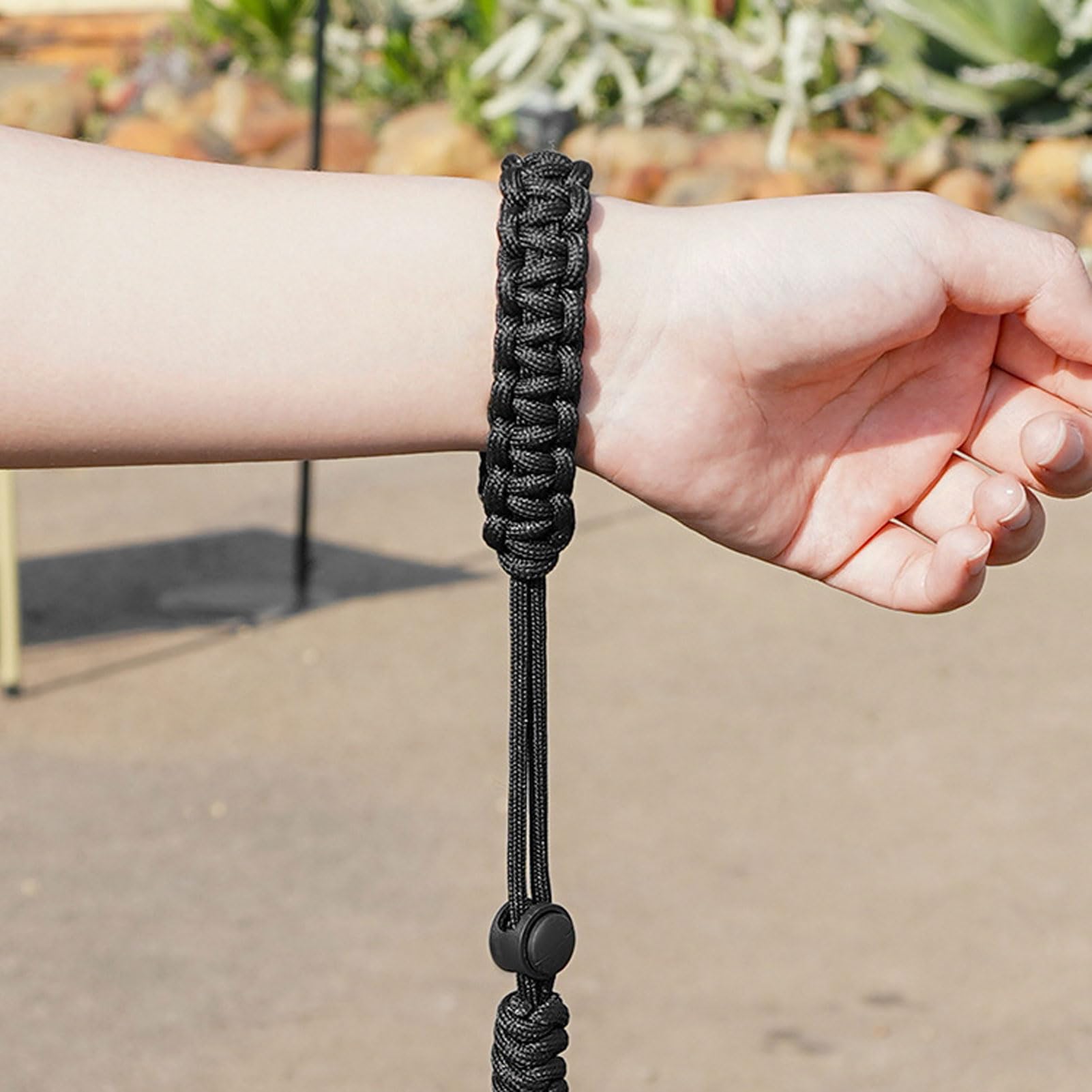 VBESTLIFE Ręczny Pasek na Nadgarstek do Kieszeni 3, Insta X5 X4, Poliestrowy Pasek o Wysokiej Wytrzymałości ze śrubą 1/4 Cala, 19 Cm (BLACK)