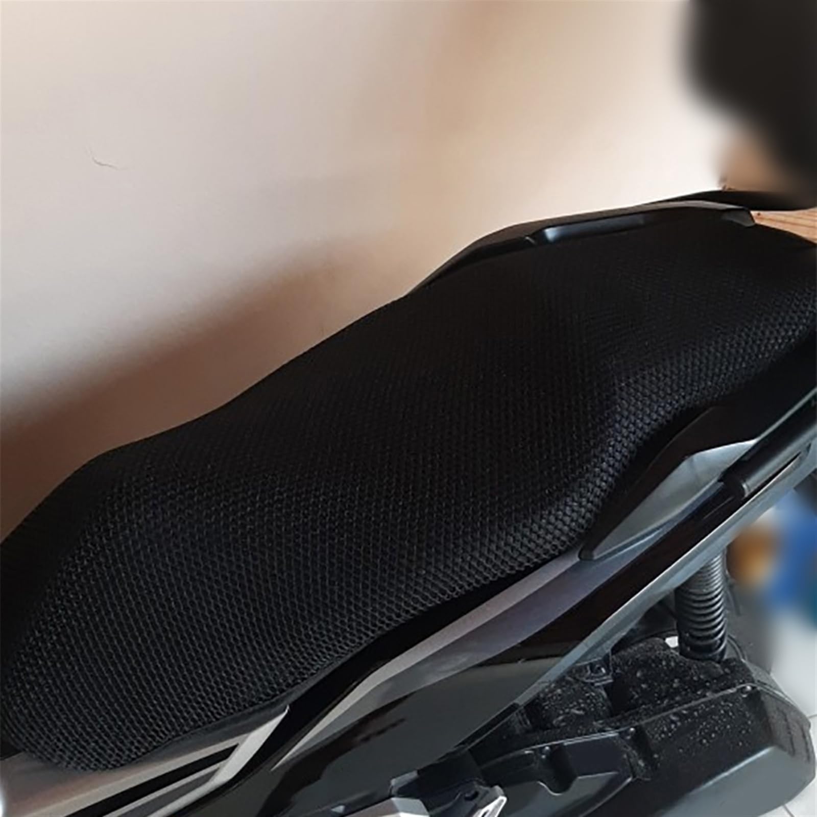 Housse de coussin isolante et anti-dérapante en maille pour selle ADV150
