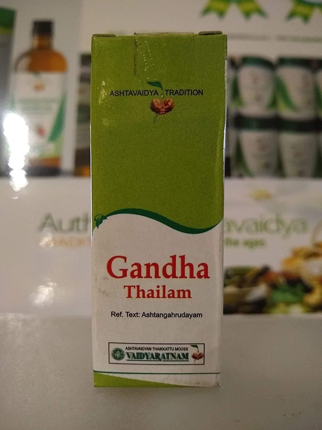 VAIDYARATNAM Gandha Oil (10ml) - Herbal Oil - Unisex Adults (Unisex) - All Ages