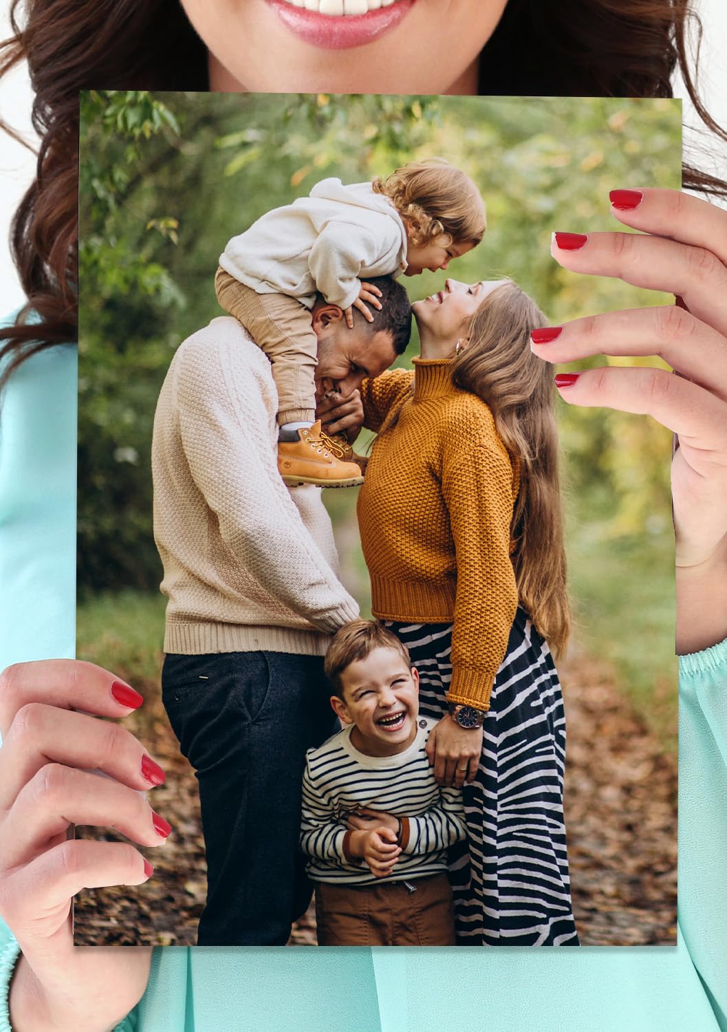 MAX SOLUTIONS A4 Personalised Photo Poster Flyer Print 250gsm Gloss or Matte Picture Image Prints Gift Poster Wall Art