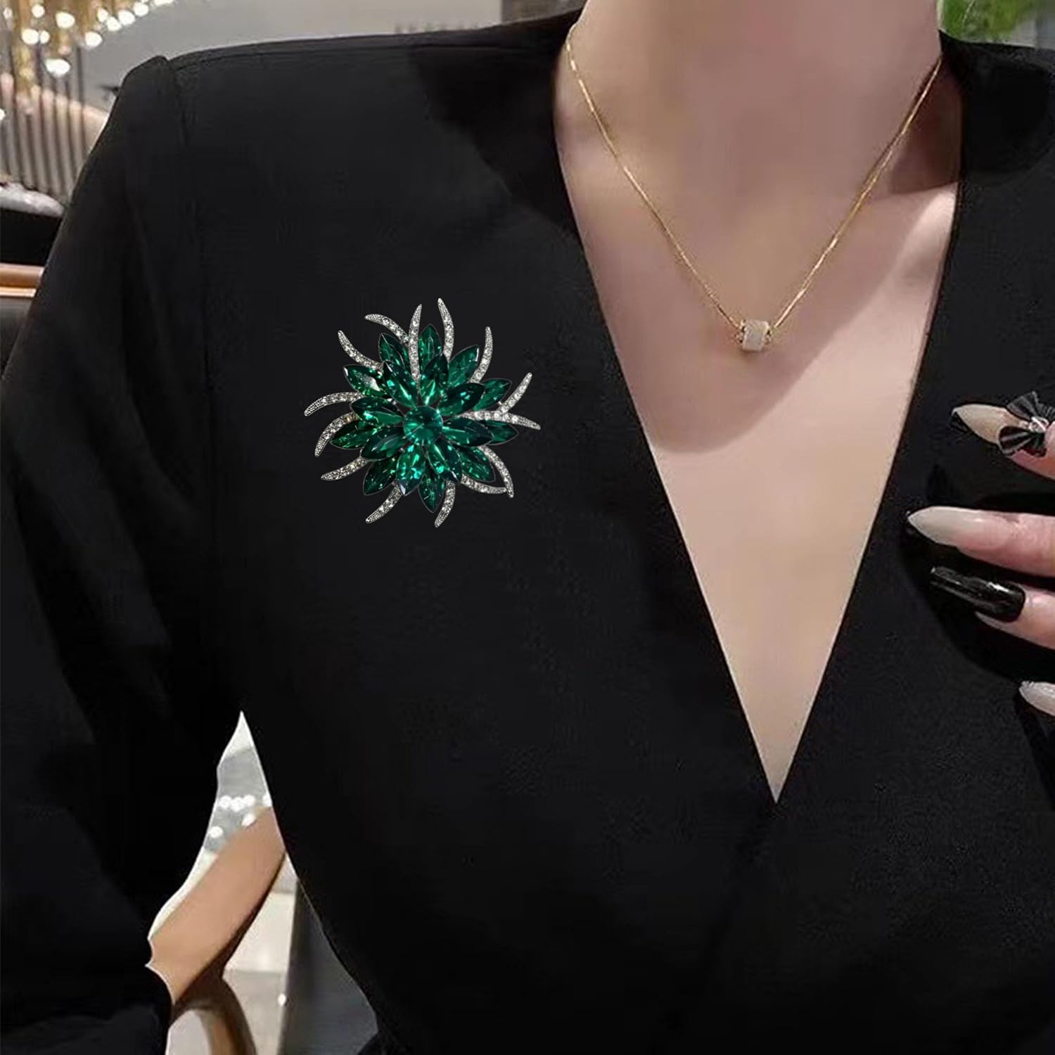 Crystal Flower Brooch Multi Color Rhinestone Floral Pin Sparkly Corsage Silver Tone Lapel for Women Wedding Party Dress Shawl Scarf Suit Accessory