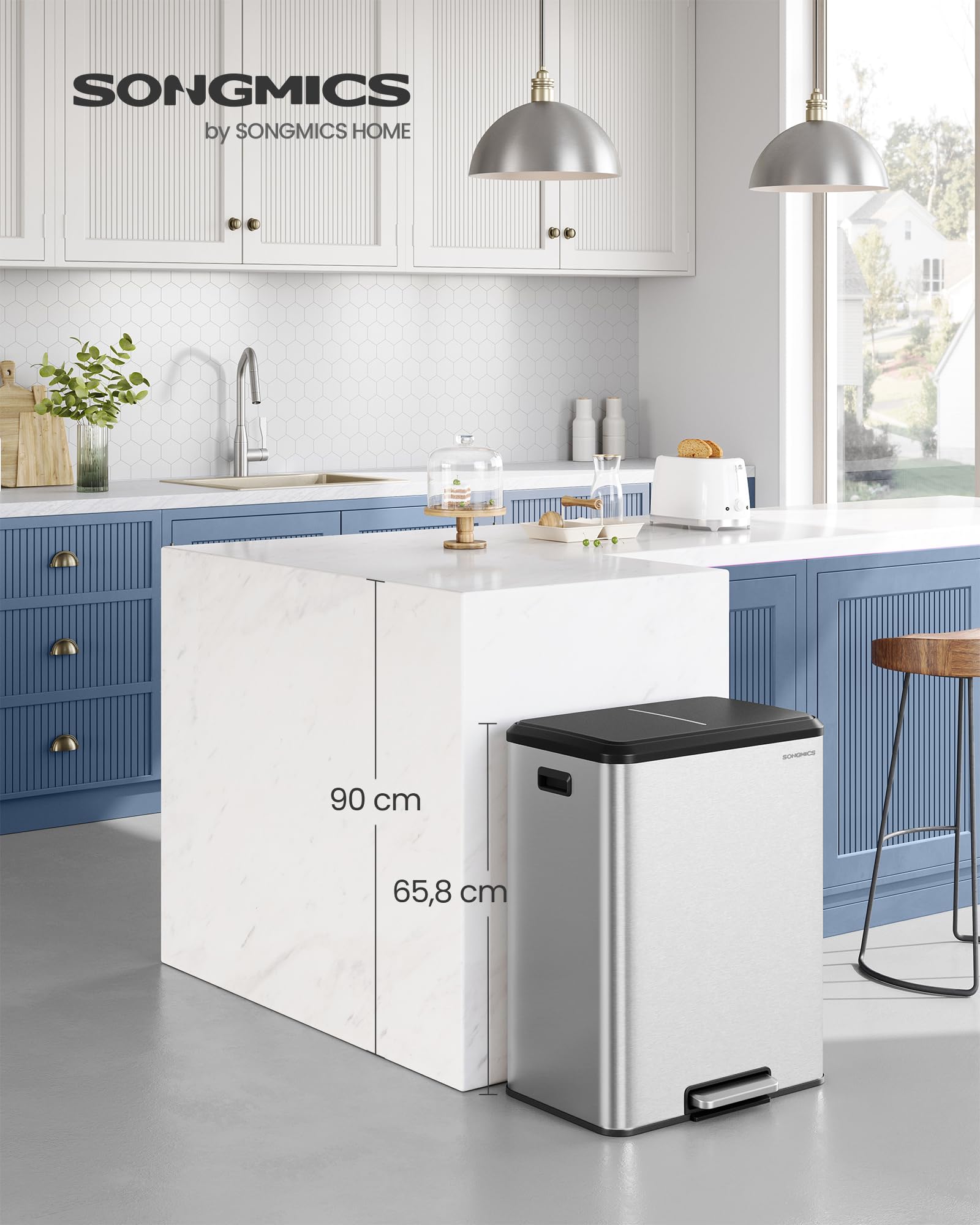 SONGMICS Papelera de Cocina, 2 x 30 L Cubo Doble para Reciclaje y Basura, Cubos Interiores, Acero Inoxidable, Tapa de Cierre Suave, Pedal Ancho y Robusto, Plata Metálico LTB556E01