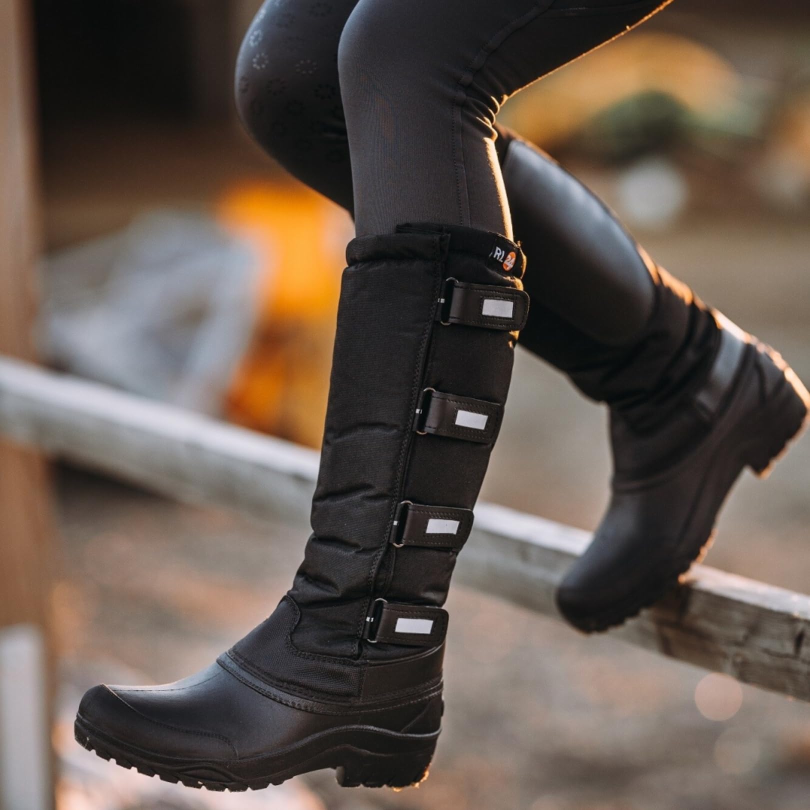 RL24 - Kinder & Damen Thermostiefel Classic schwarz | wasserdichte Winterstiefel | mit Klettverschlüssen für verstellbare Wadenbreite | gefütterte Schneestiefel | Reitstiefel in Größen 31-45