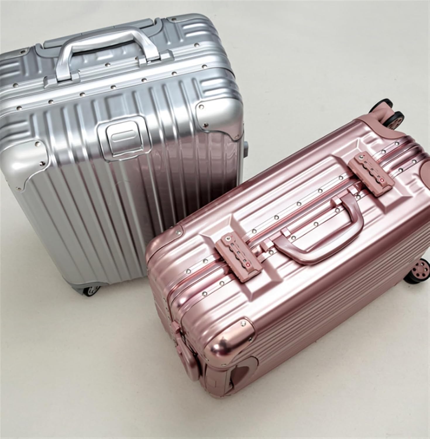 トラヴィススコット バルセロナ レトロジップアンセムジャケット