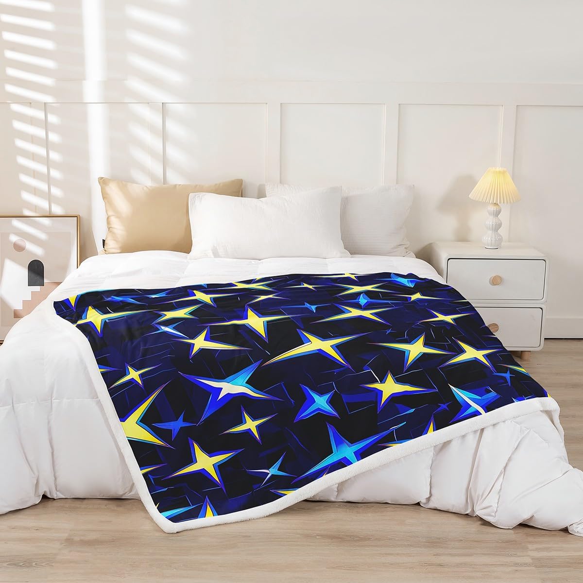 Feelyou Twinkle Stars Print Fleece Throw Blanket for Bed Sofa Couch Kids Queen 90"x90" Kawaii Cute Plush Blanket Modern Art Sherpa Blanket Bright Blue Fuzzy Blanket