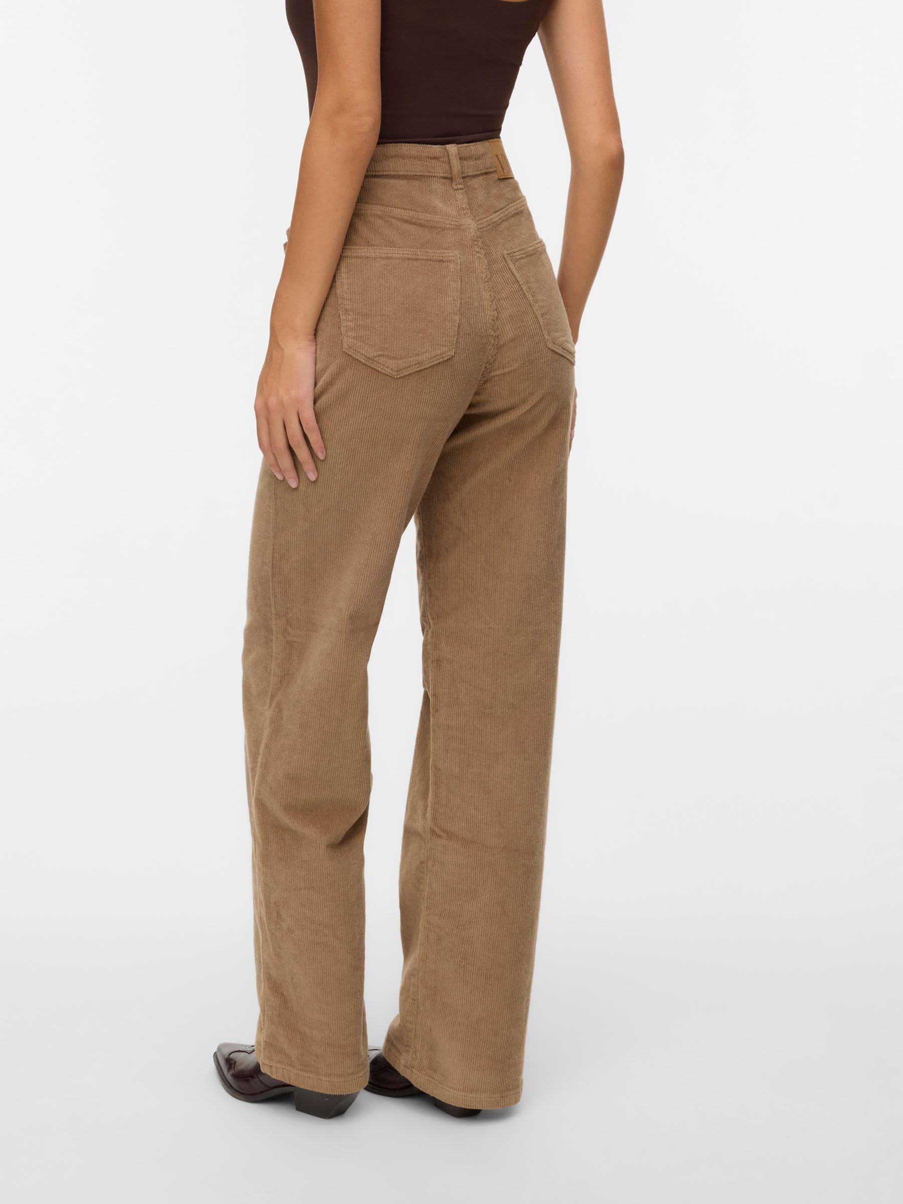 VERO MODA Female Hose mit weitem Beinschnitt VMTESSA Hohe Taille Weit geschnitten CordJeans